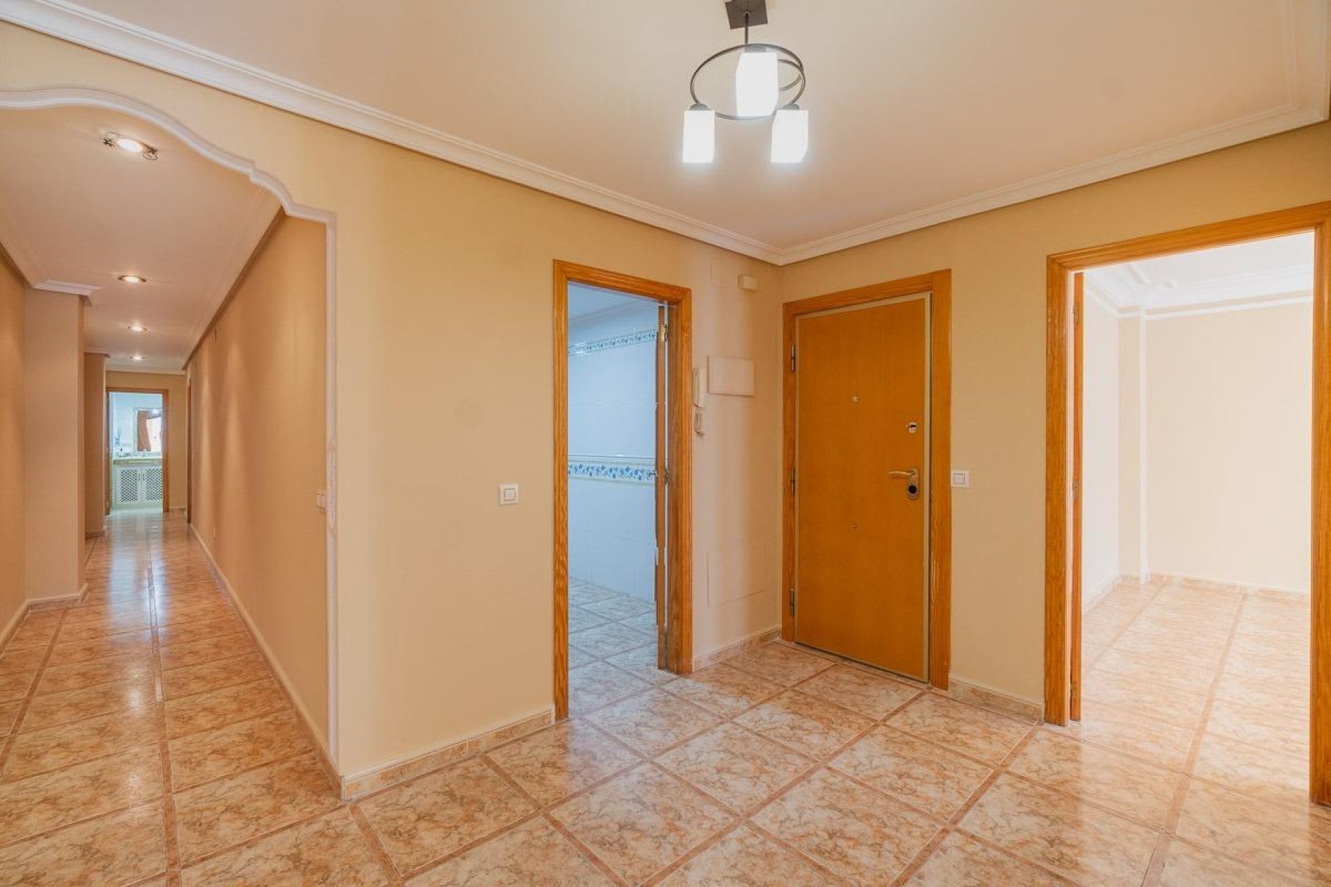 Segunda mano - Apartamento -
Torrevieja - Centro