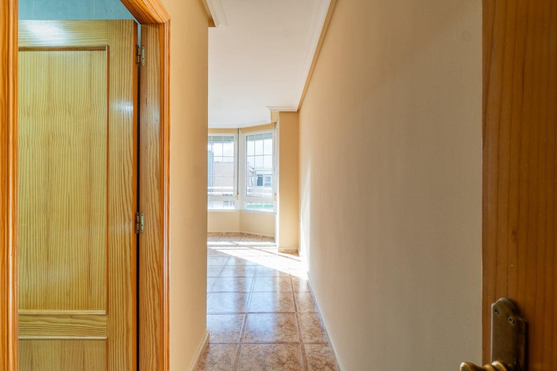 Segunda mano - Apartamento -
Torrevieja - Centro