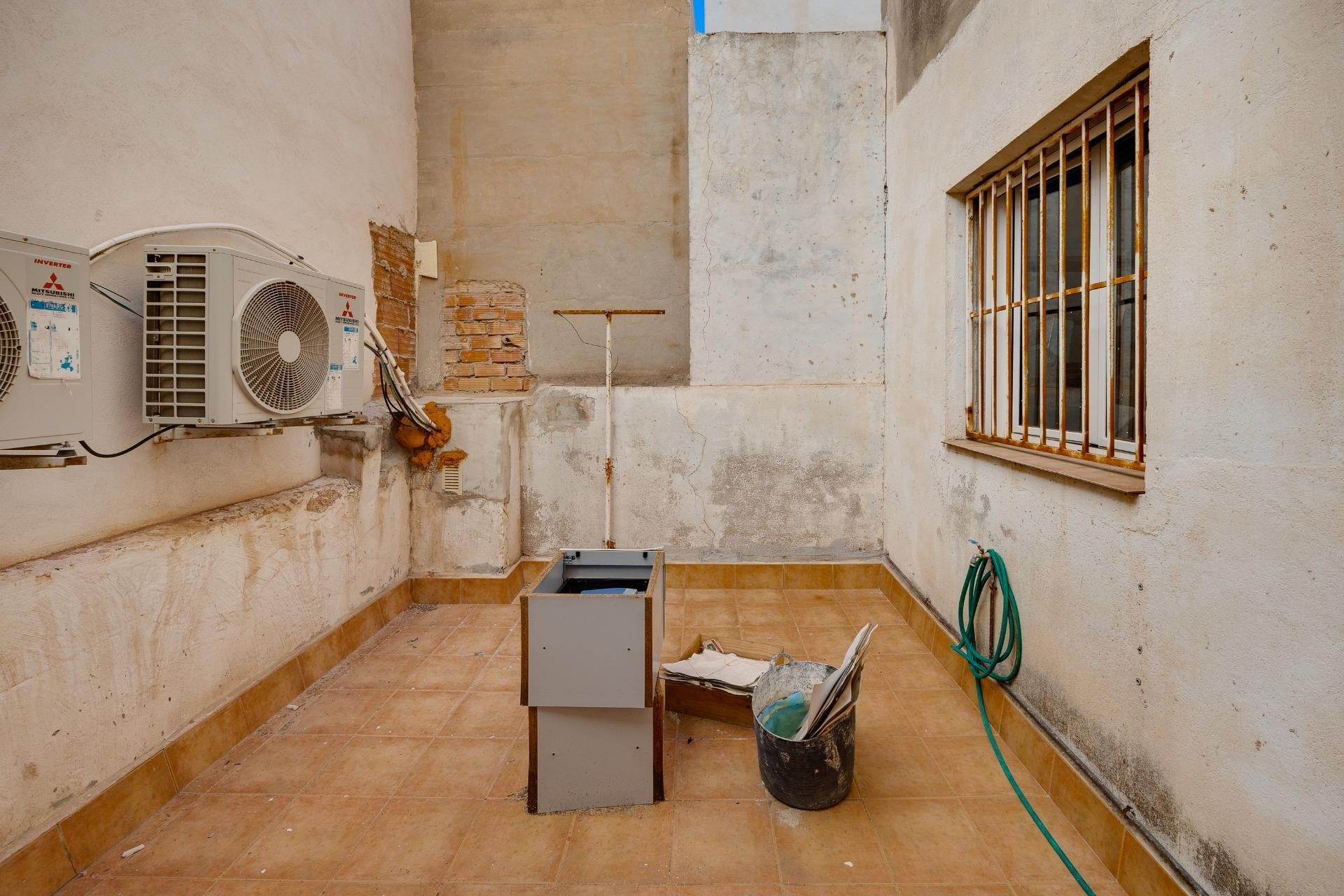 Segunda mano - Apartamento -
Torrevieja - Centro