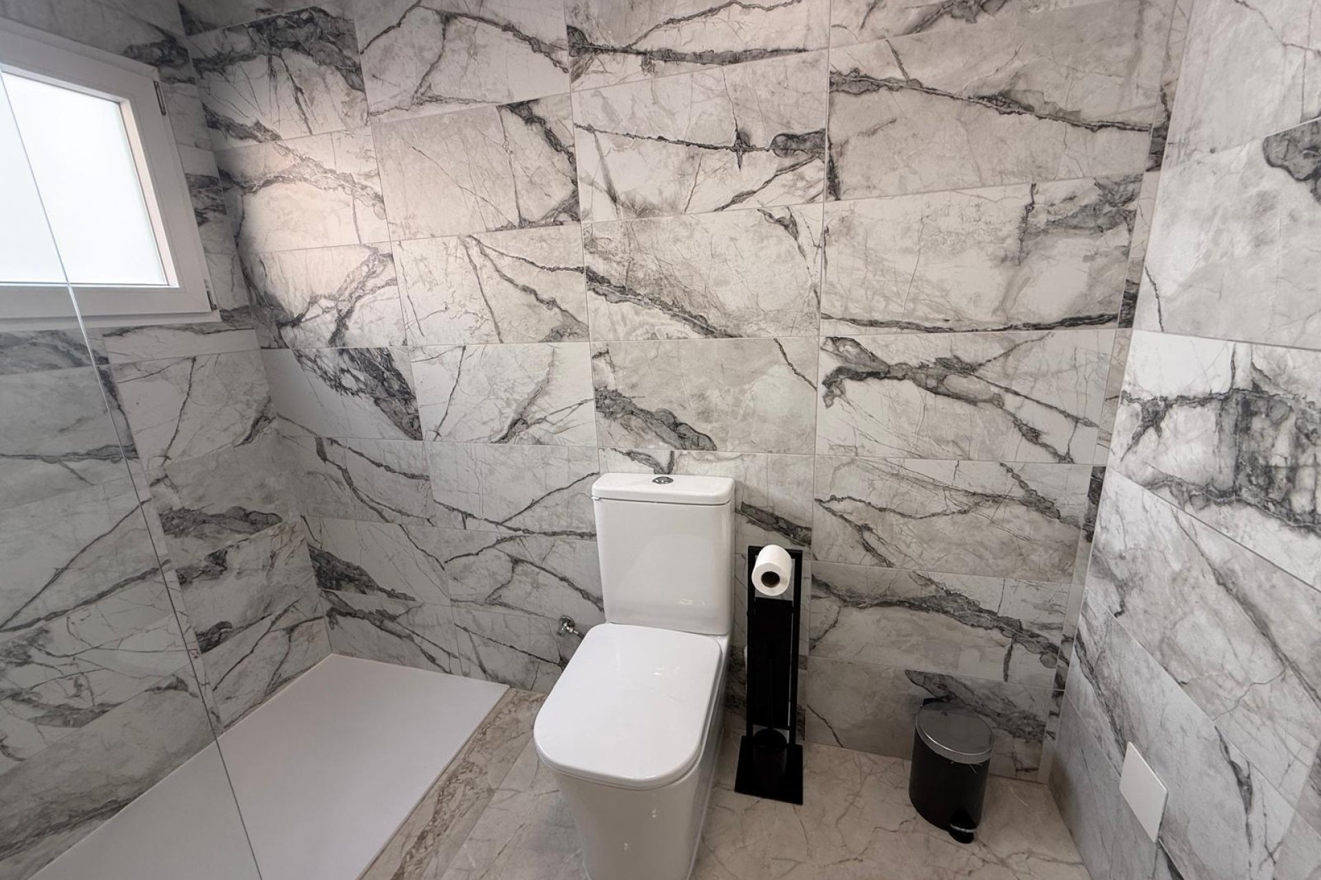 Segunda mano - Apartamento -
Torrevieja - Centro