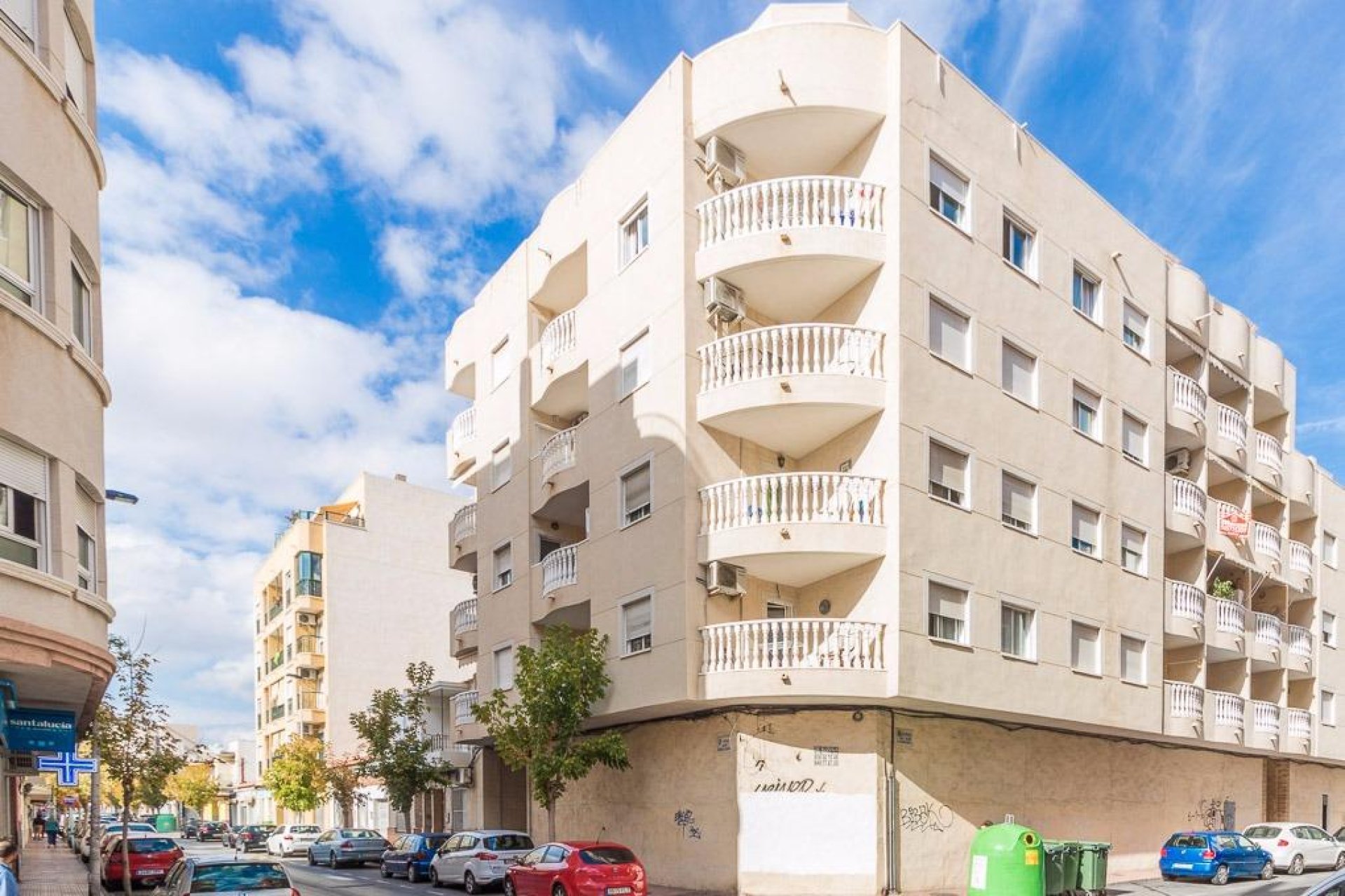 Segunda mano - Apartamento -
Torrevieja - Centro