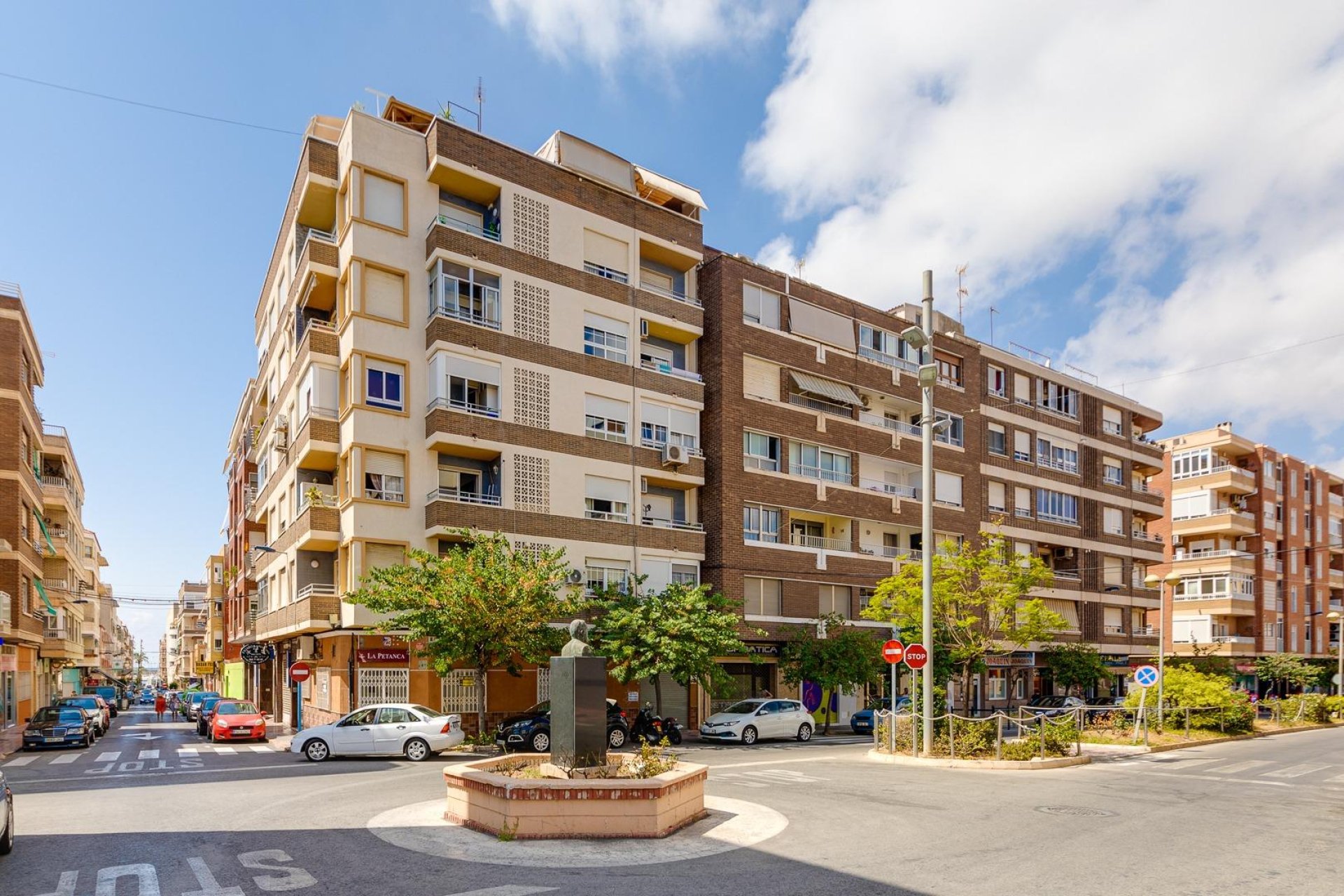 Segunda mano - Apartamento -
Torrevieja - Centro