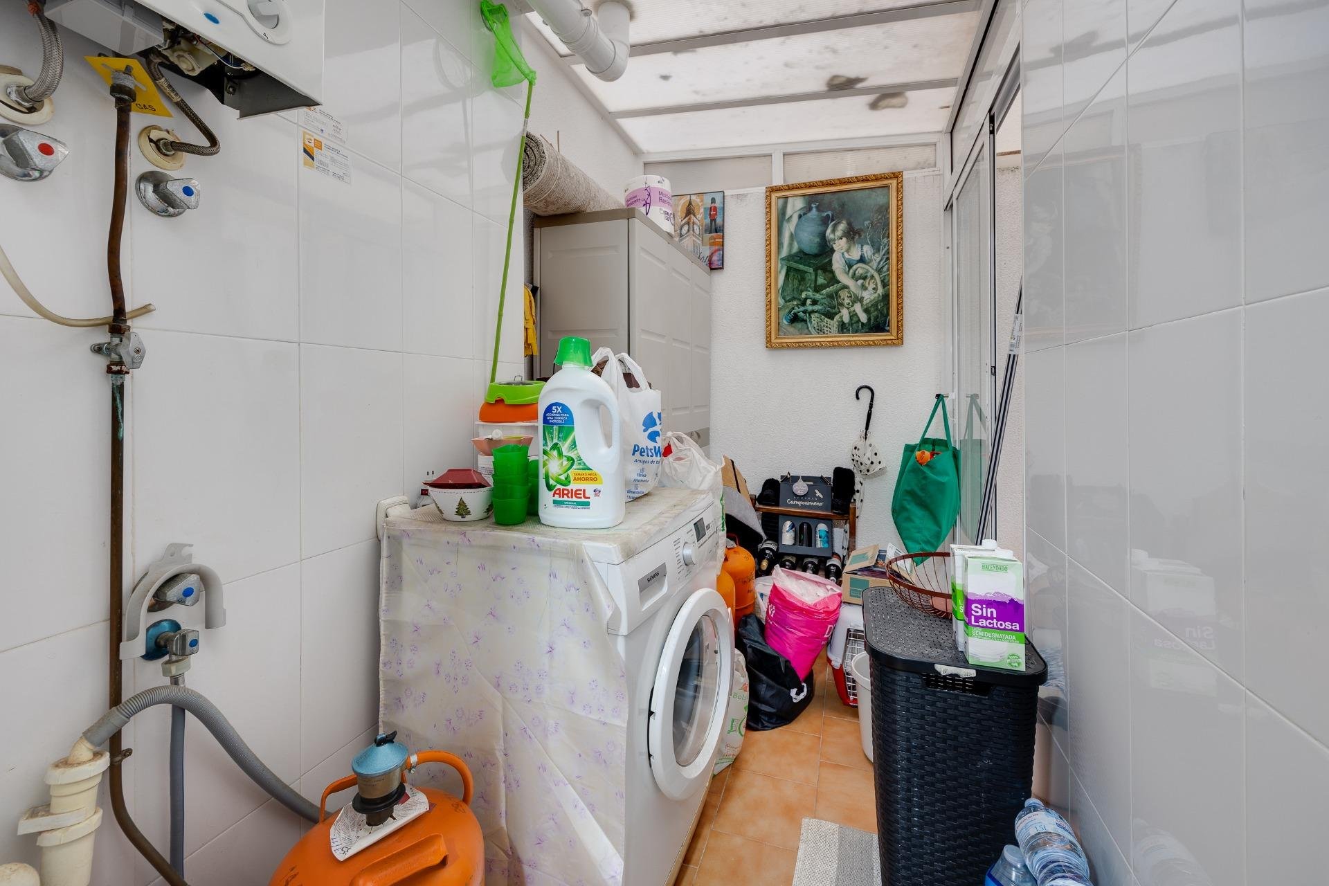 Segunda mano - Apartamento -
Torrevieja - Estacion de autobuses