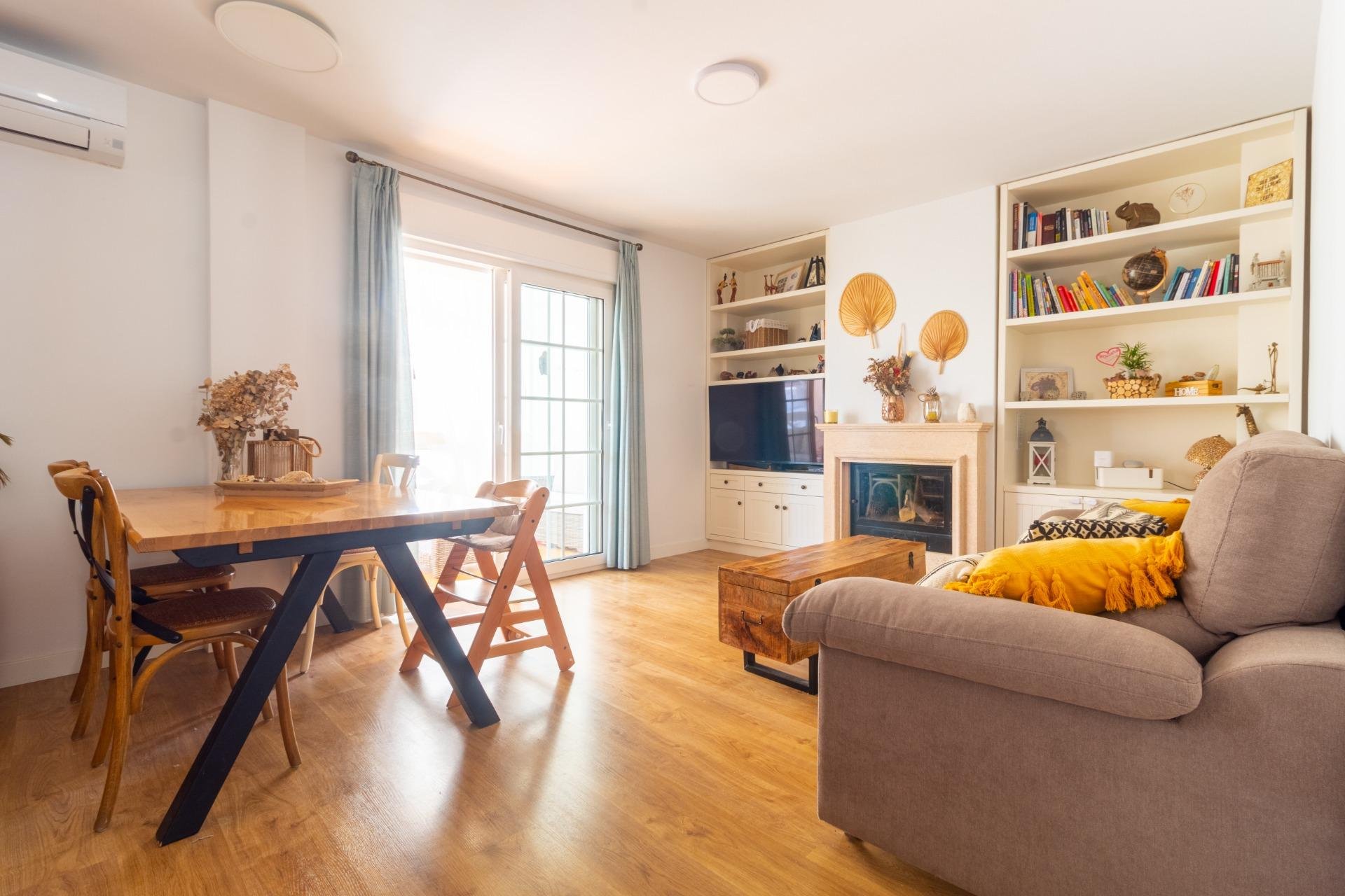 Segunda mano - Apartamento -
Torrevieja - La veleta