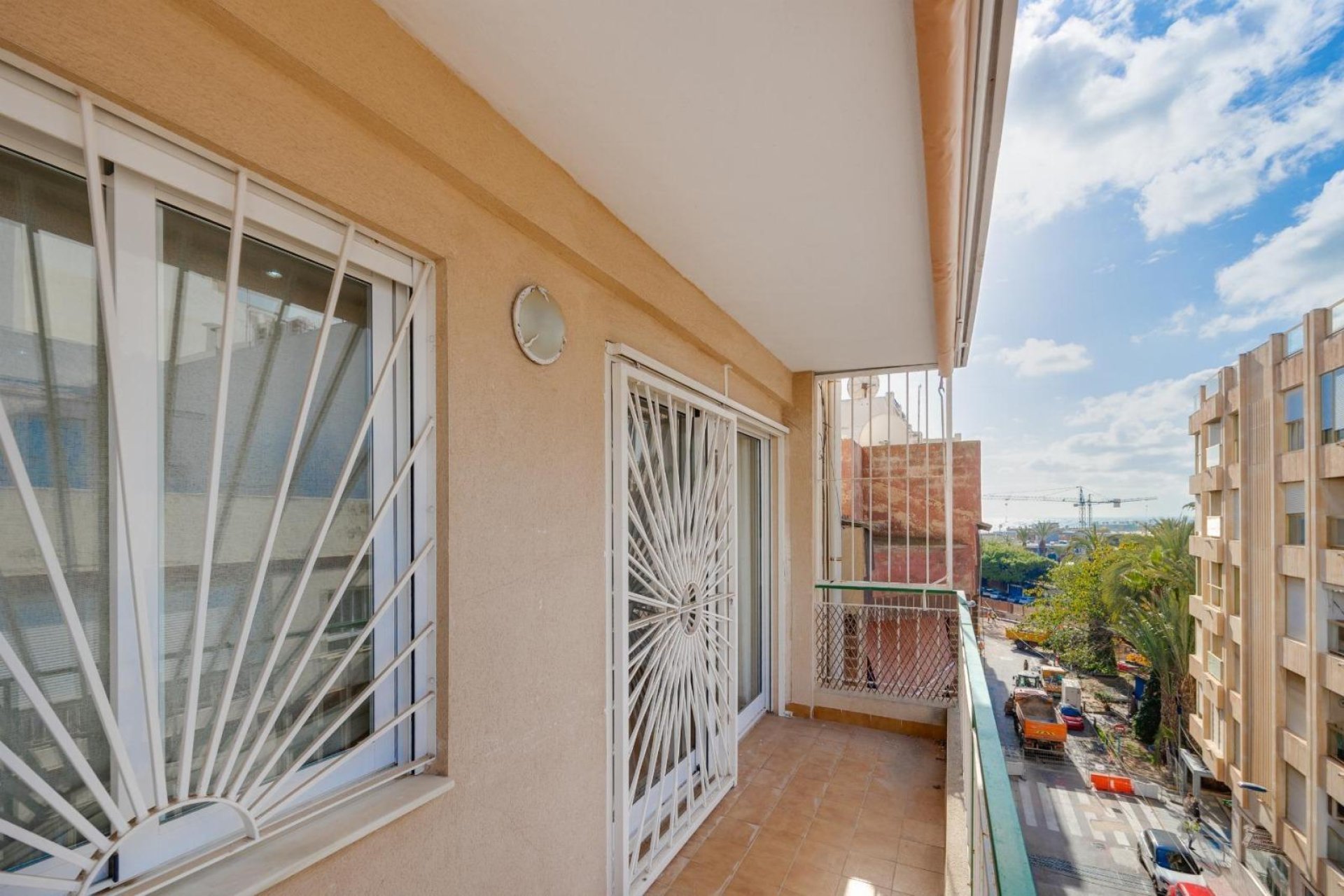 Segunda mano - Apartamento -
Torrevieja - Paseo maritimo