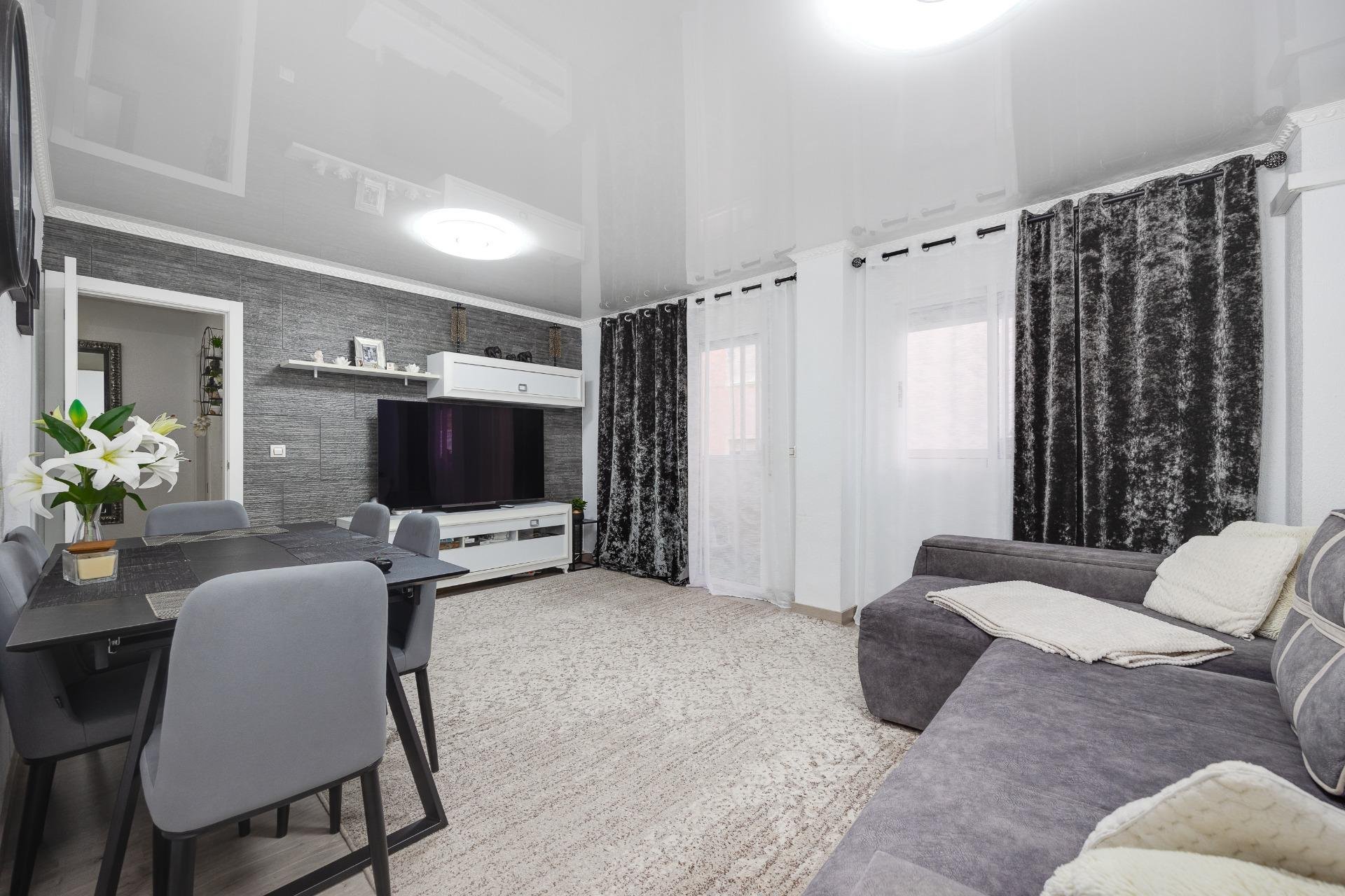 Segunda mano - Apartamento -
Torrevieja - Playa de los Locos