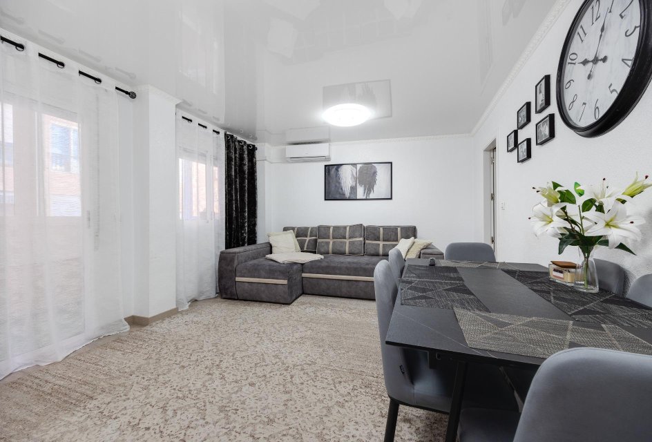 Segunda mano - Apartamento -
Torrevieja - Playa de los Locos