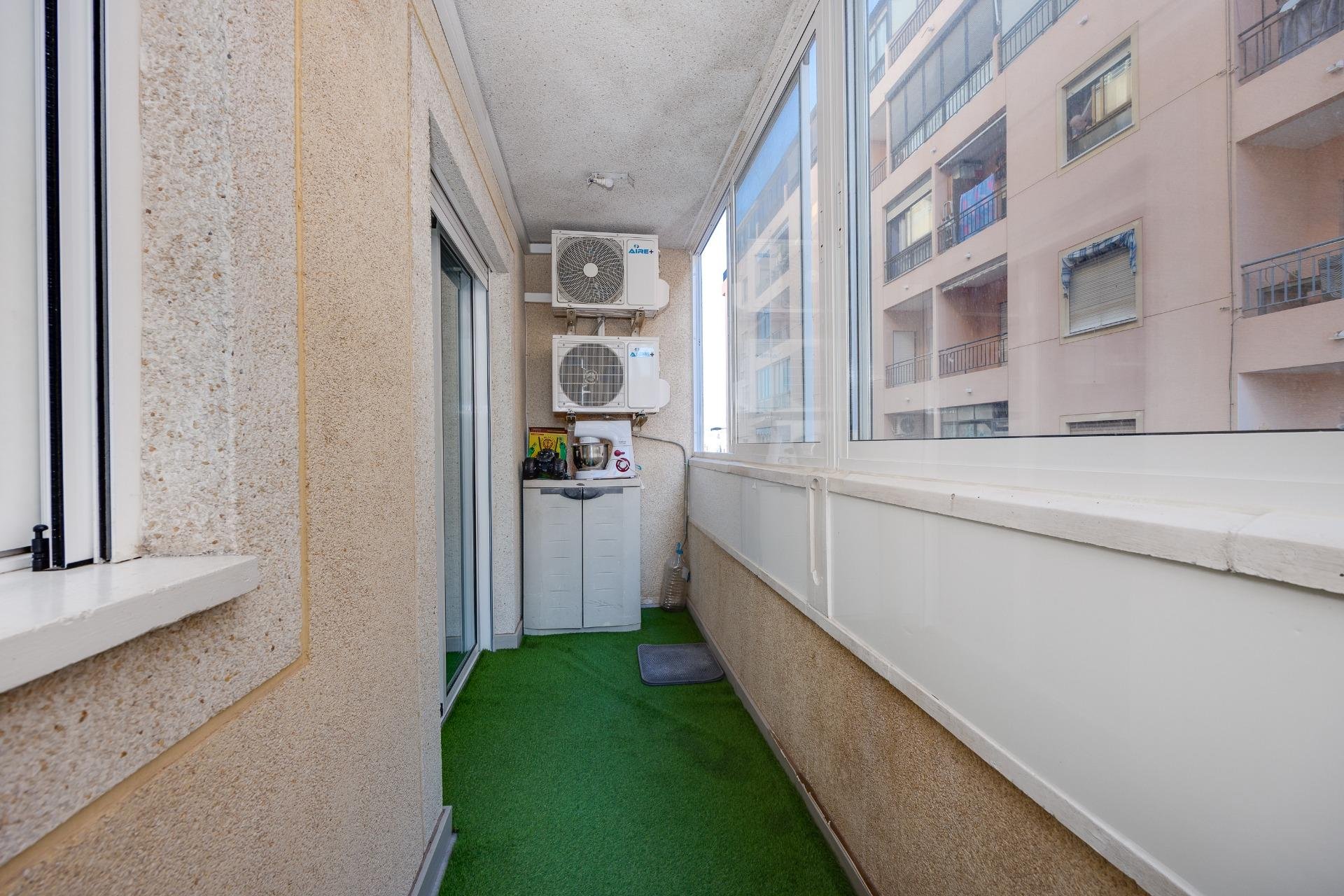 Segunda mano - Apartamento -
Torrevieja - Playa de los Locos
