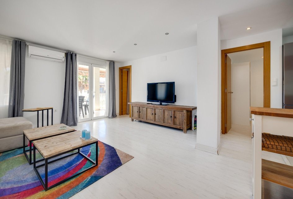 Segunda mano - Apartamento -
Torrevieja - Playa de los Naufragos
