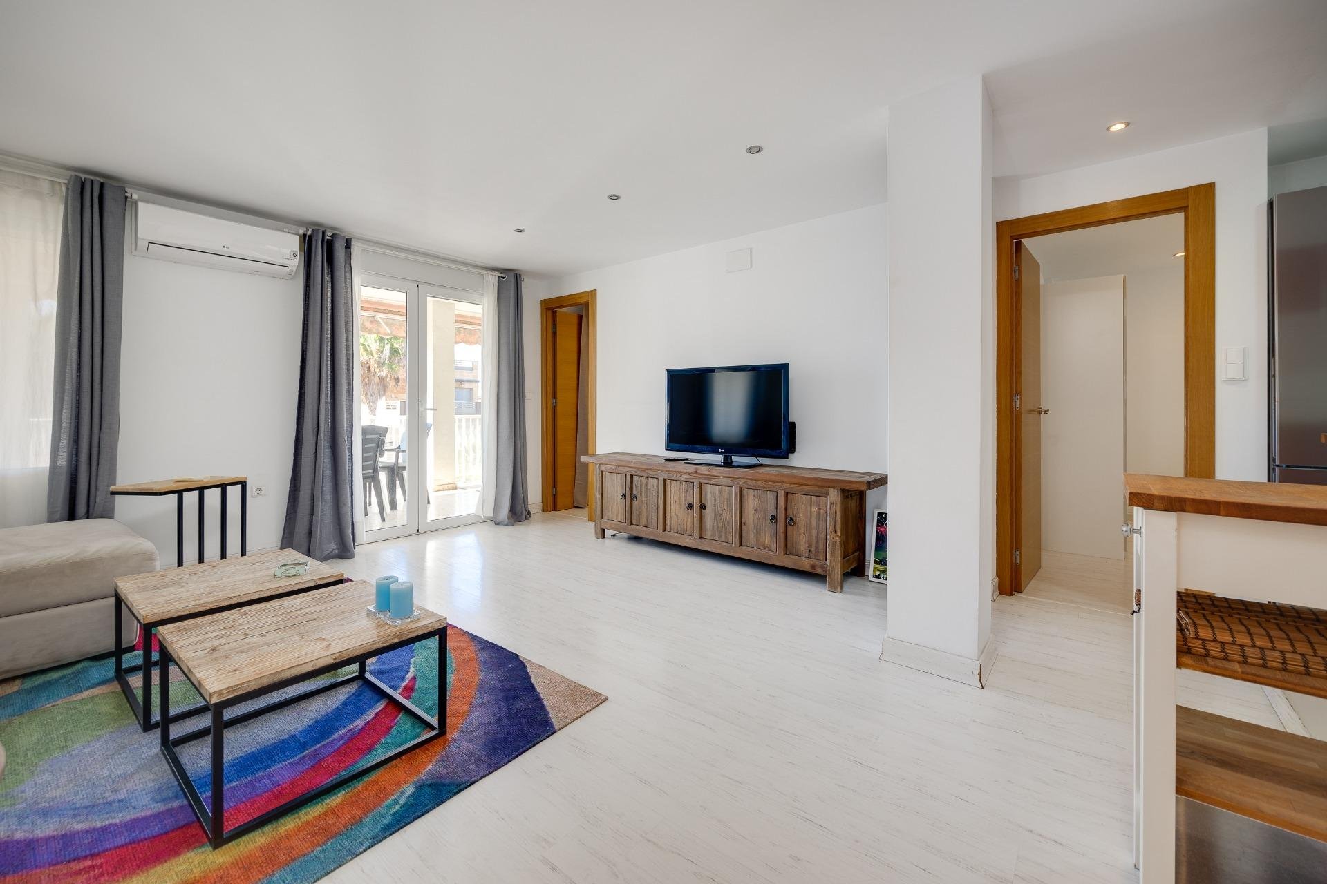 Segunda mano - Apartamento -
Torrevieja - Playa de los Naufragos
