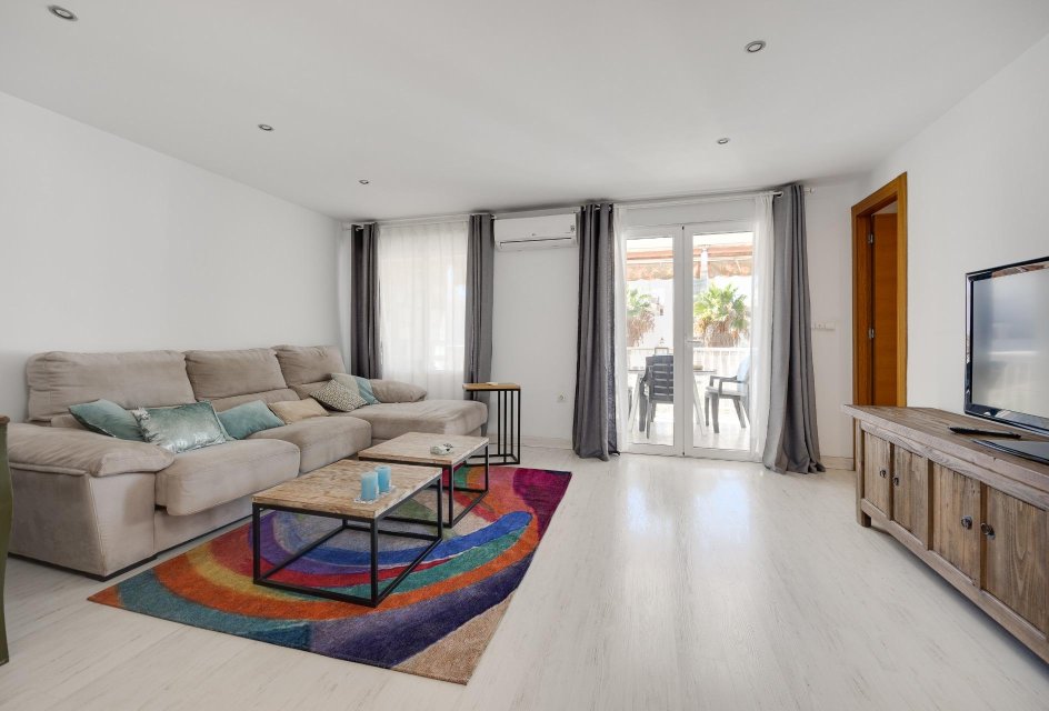 Segunda mano - Apartamento -
Torrevieja - Playa de los Naufragos