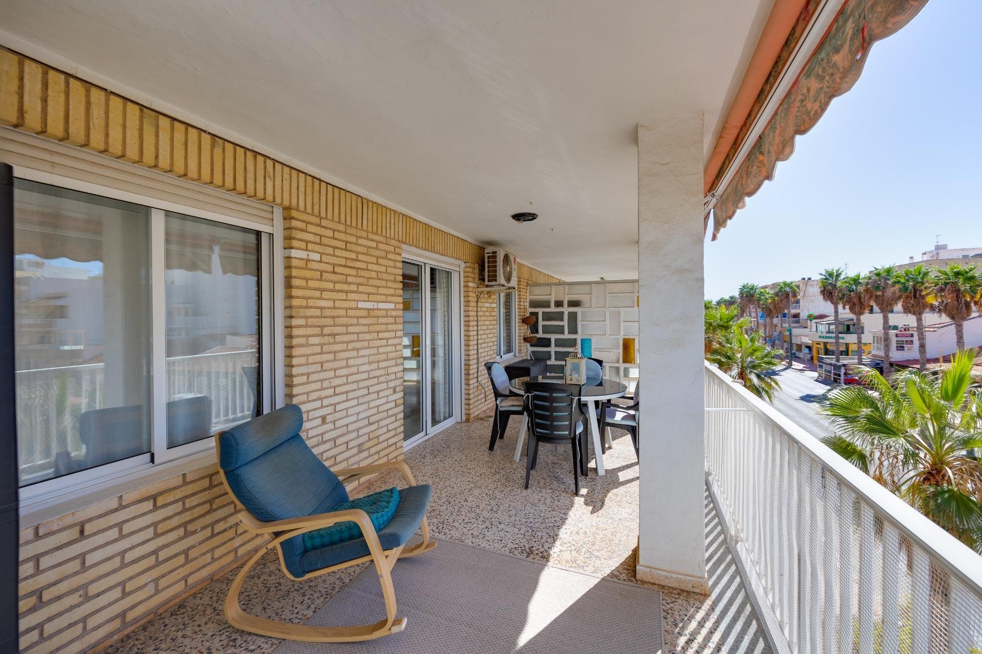 Segunda mano - Apartamento -
Torrevieja - Playa de los Naufragos
