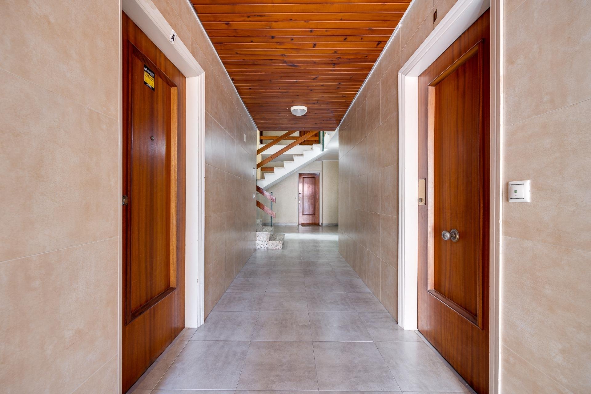 Segunda mano - Apartamento -
Torrevieja - Playa de los Naufragos