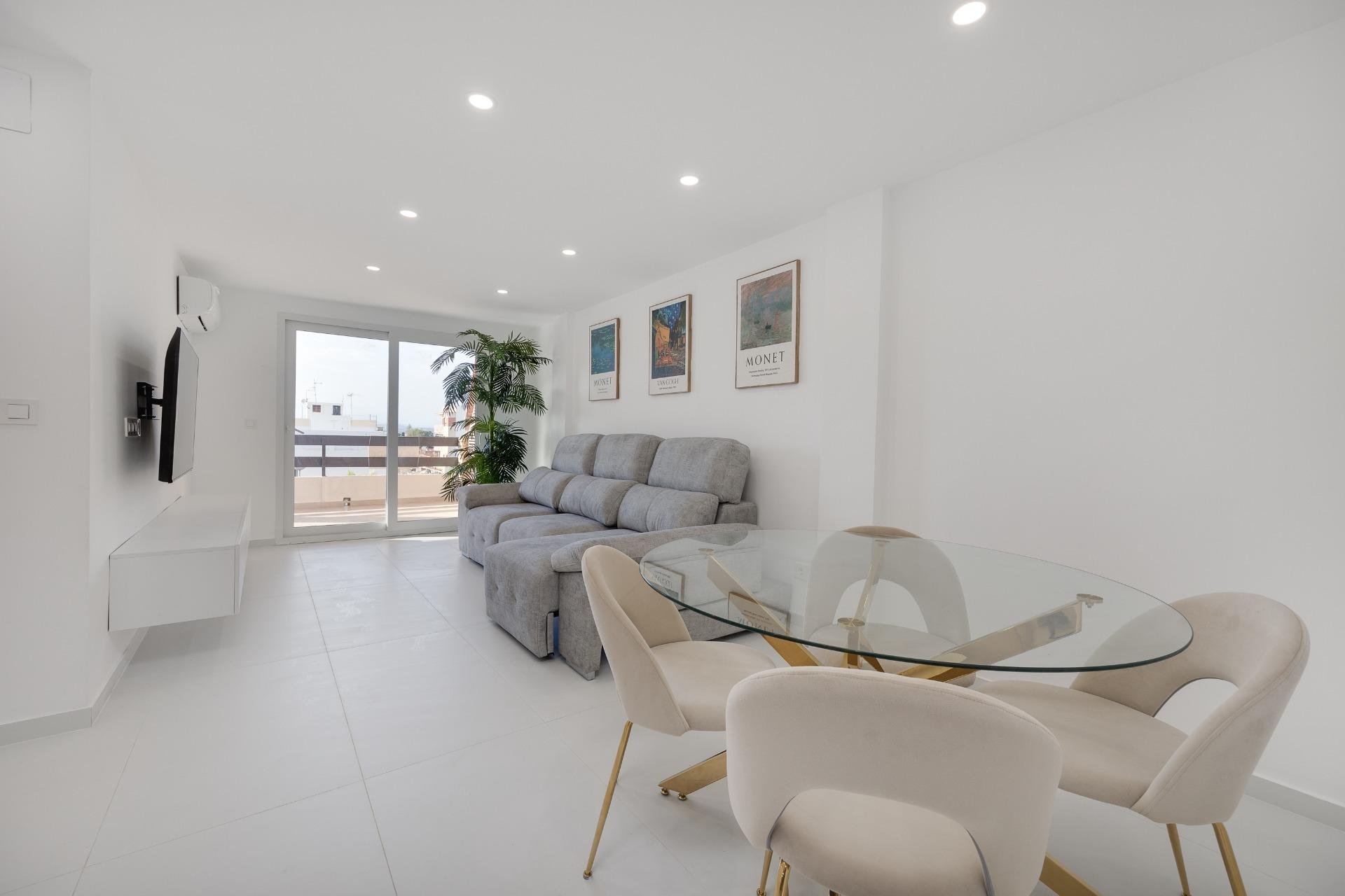 Segunda mano - Apartamento -
Torrevieja - Playa de los Naufragos