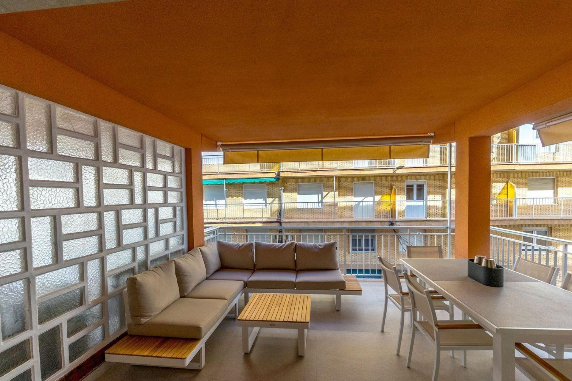 Segunda mano - Apartamento -
Torrevieja - Playa de los Naufragos