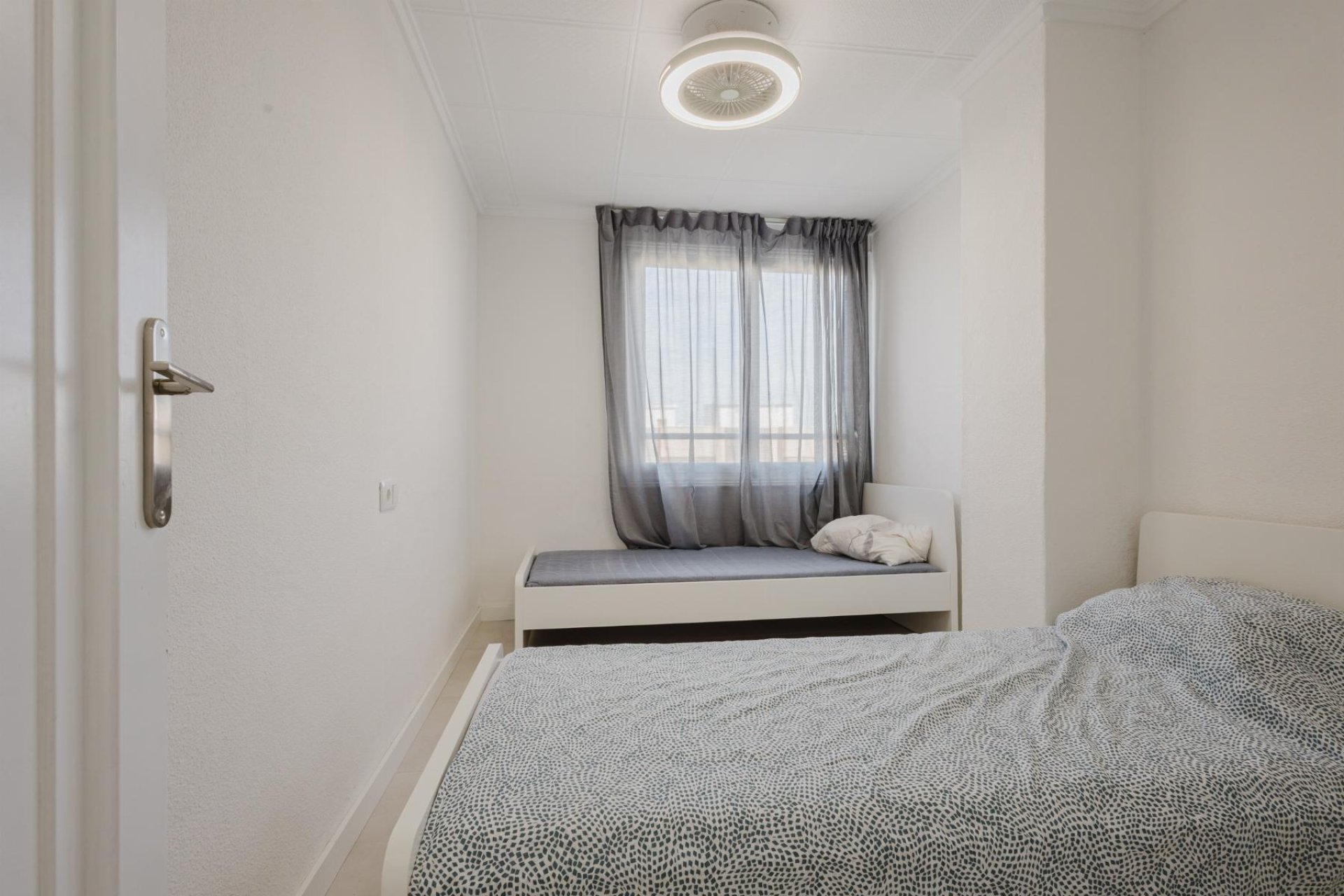 Segunda mano - Apartamento -
Torrevieja - Playa del Acequión