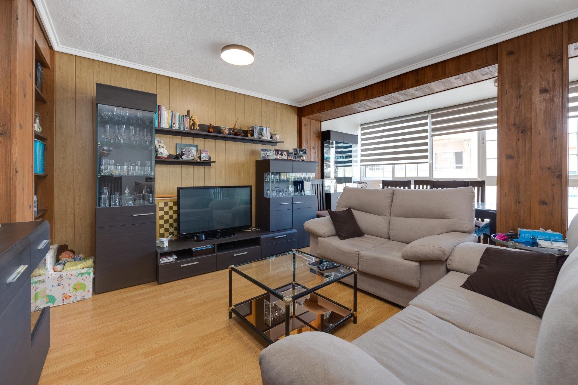 Segunda mano - Apartamento -
Torrevieja - Playa del Cura