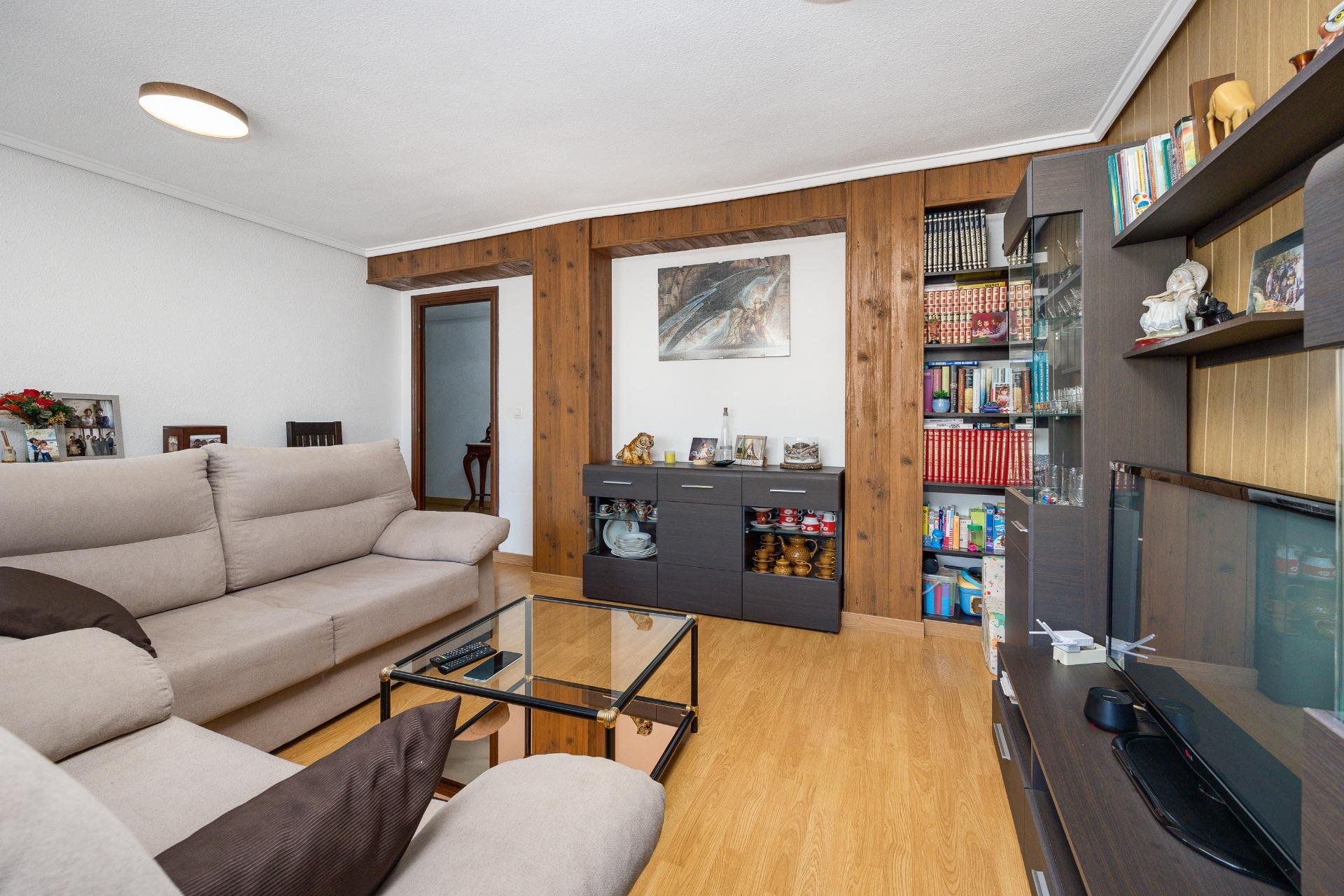 Segunda mano - Apartamento -
Torrevieja - Playa del Cura