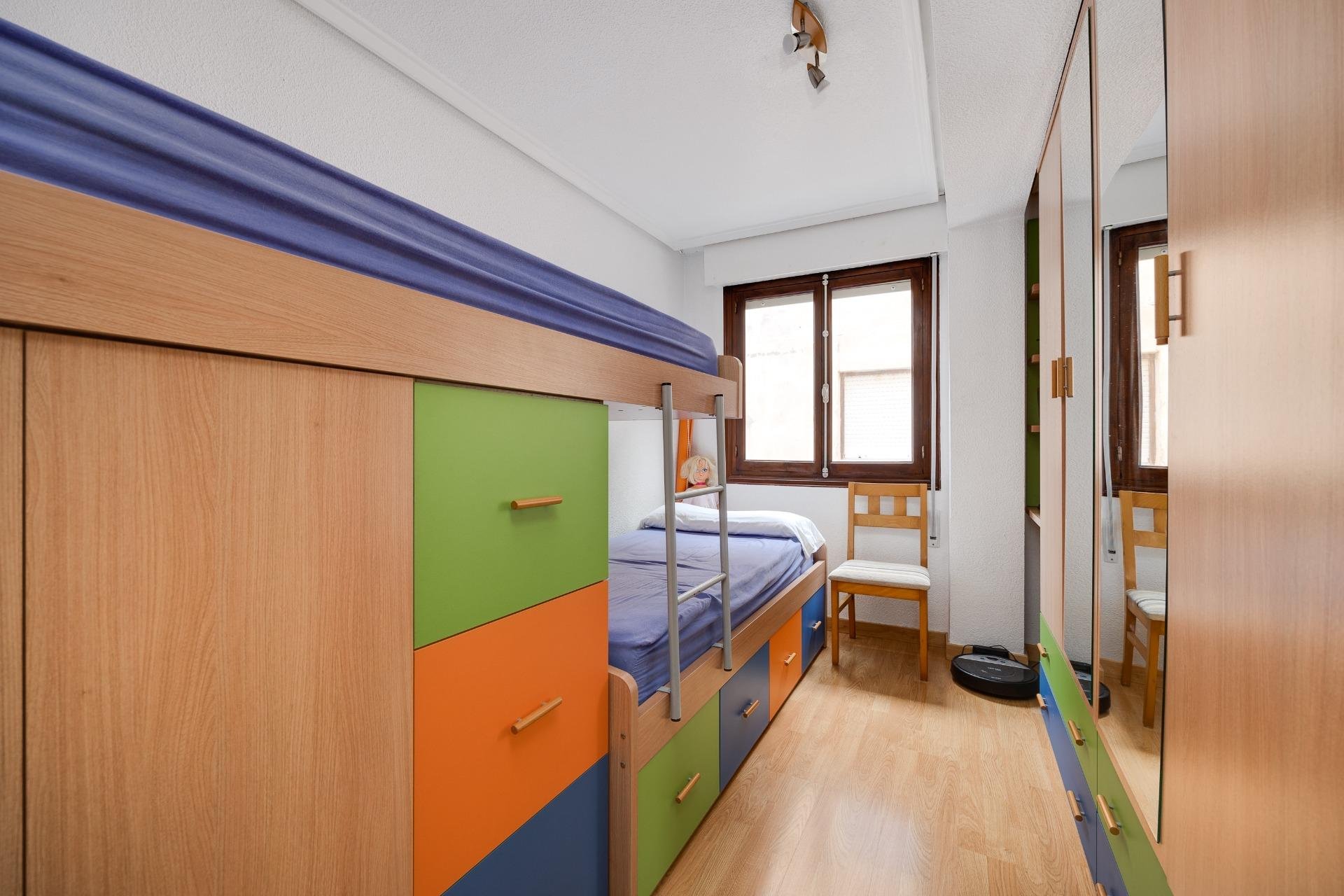 Segunda mano - Apartamento -
Torrevieja - Playa del Cura
