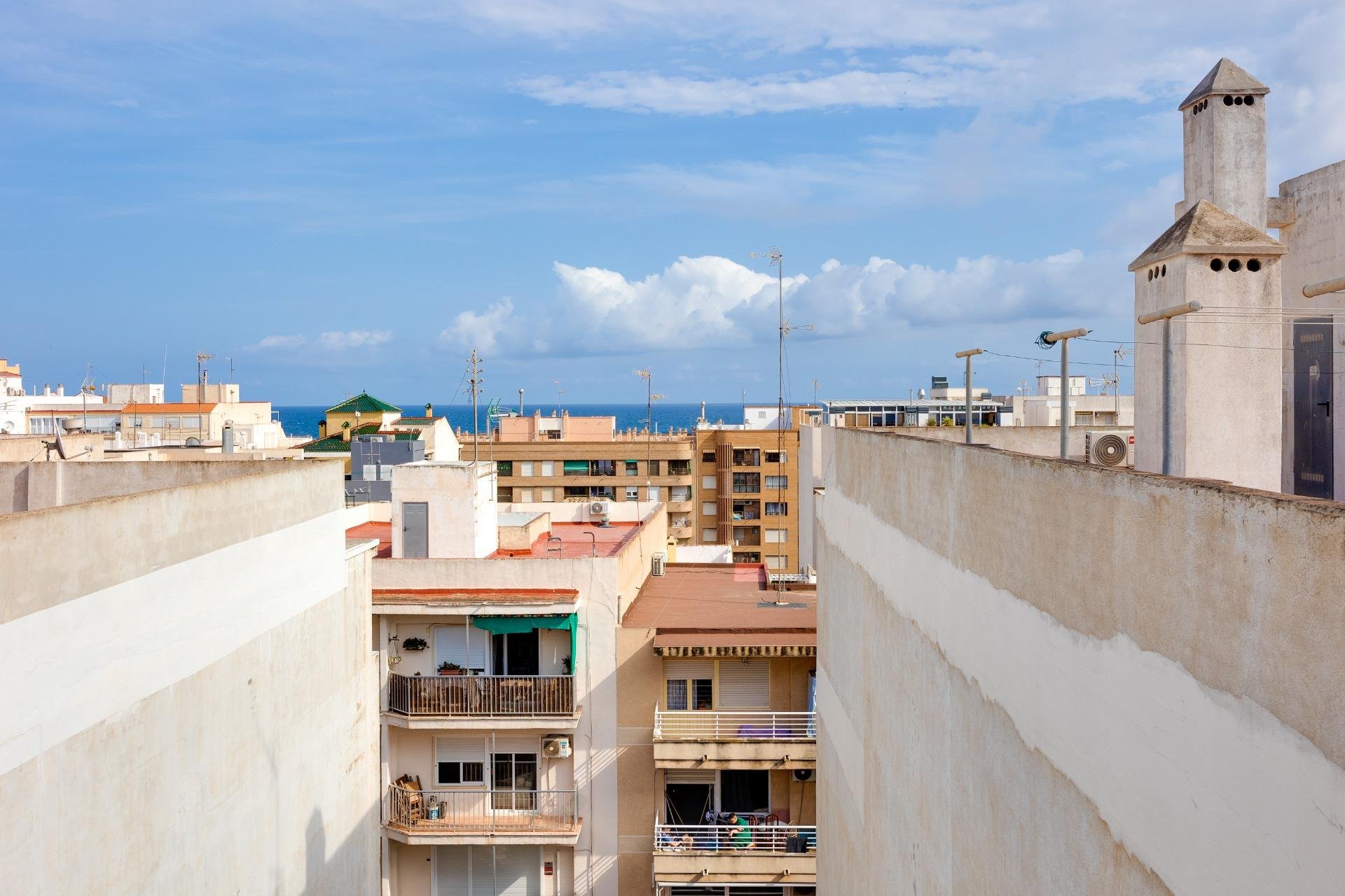 Segunda mano - Apartamento -
Torrevieja - Playa del Cura