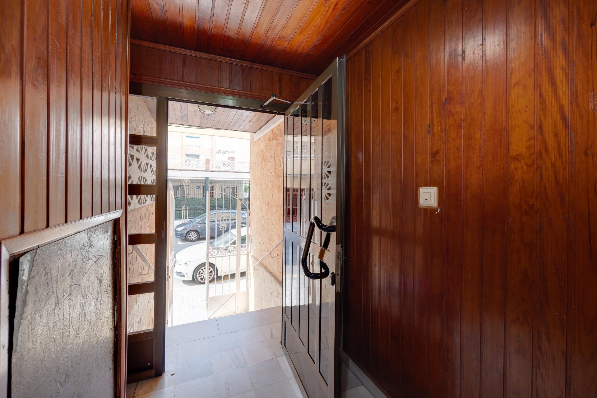 Segunda mano - Apartamento -
Torrevieja - Playa del Cura