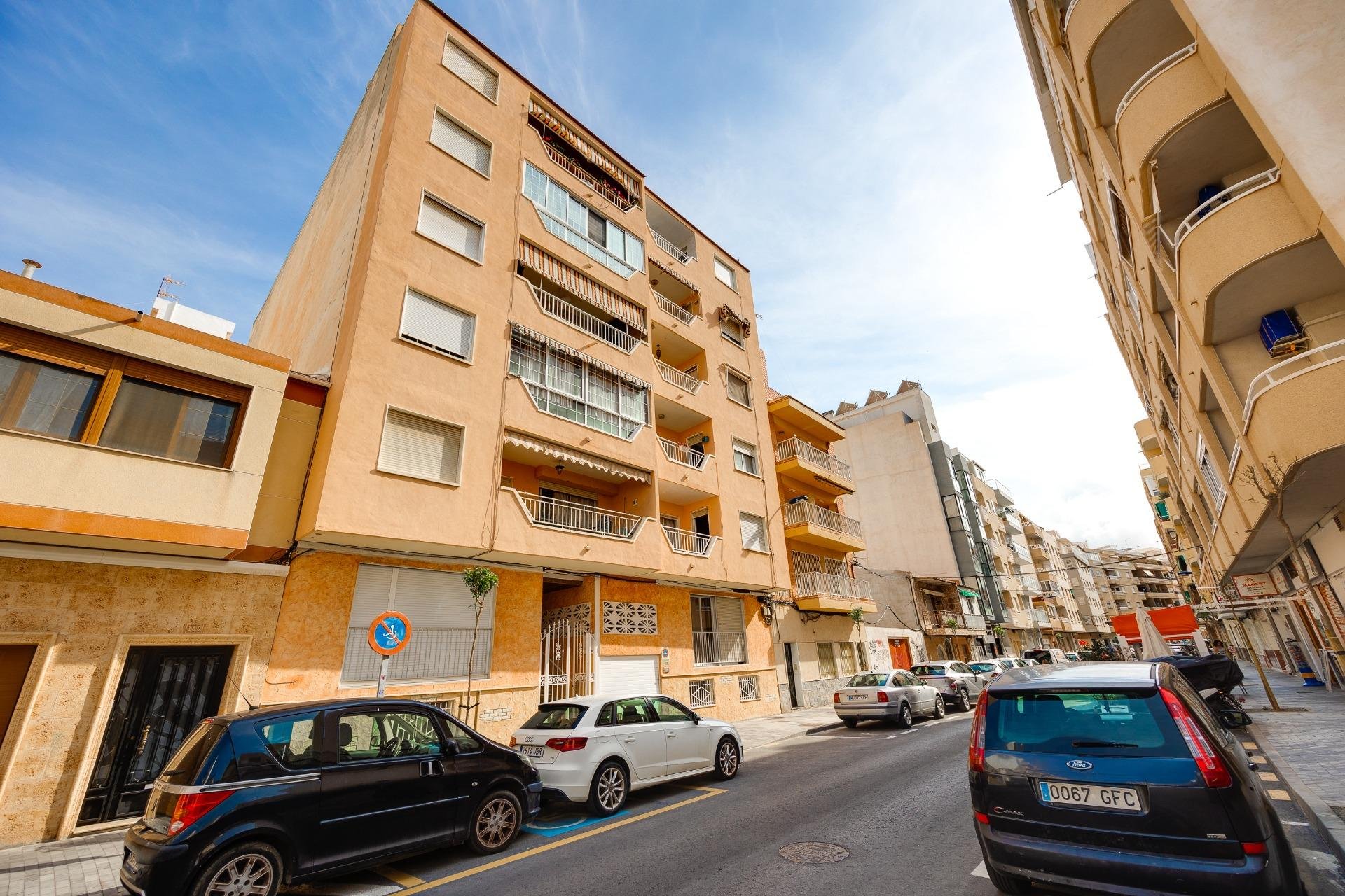 Segunda mano - Apartamento -
Torrevieja - Playa del Cura