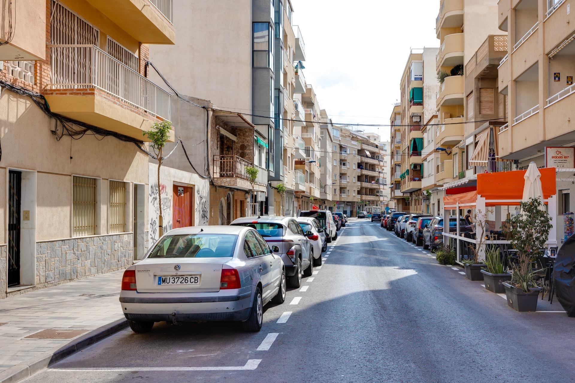 Segunda mano - Apartamento -
Torrevieja - Playa del Cura