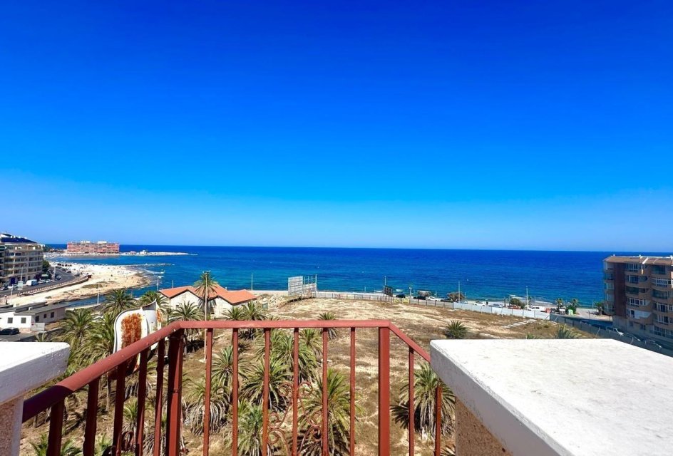 Segunda mano - Apartamento -
Torrevieja - Playa del Cura