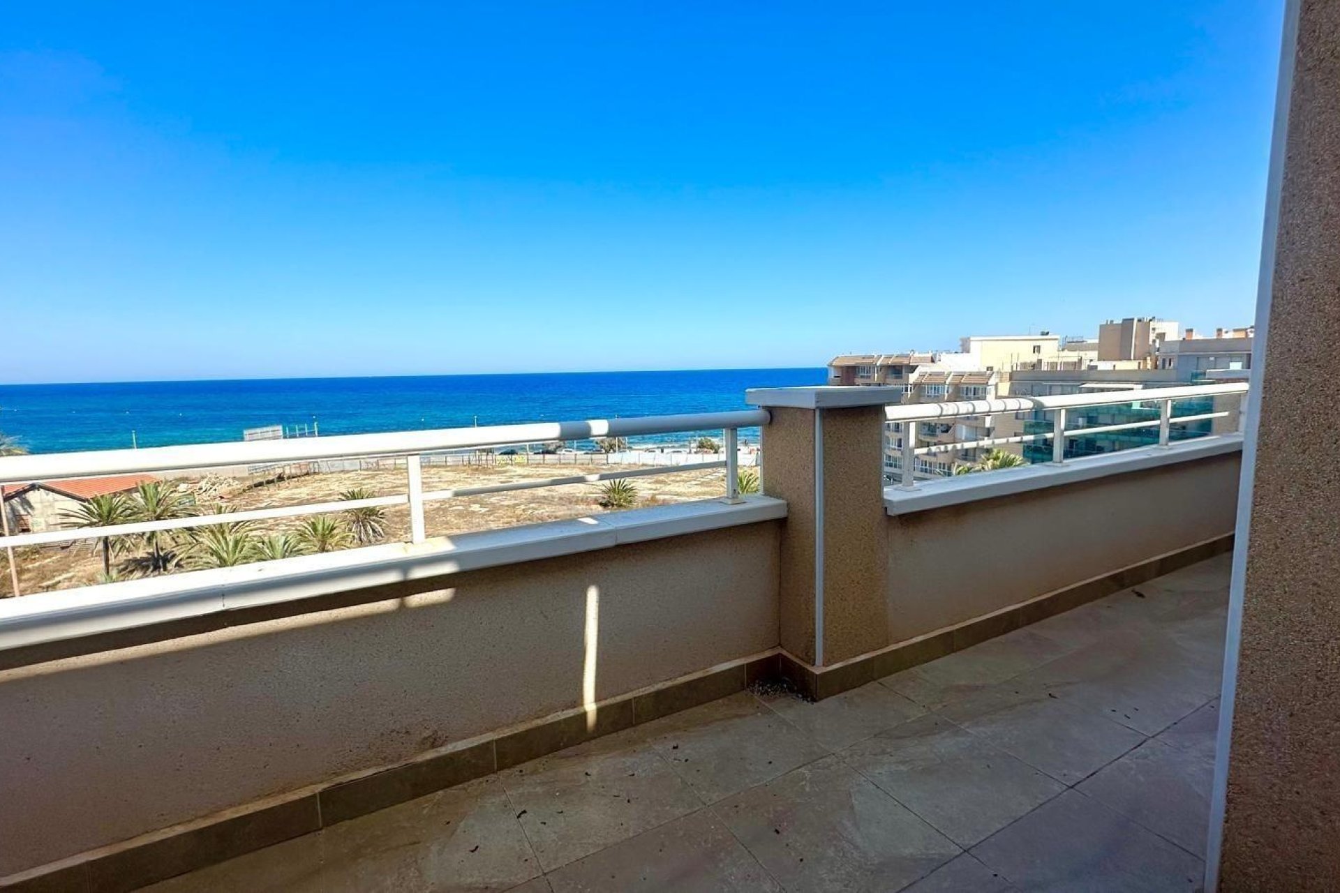 Segunda mano - Apartamento -
Torrevieja - Playa del Cura