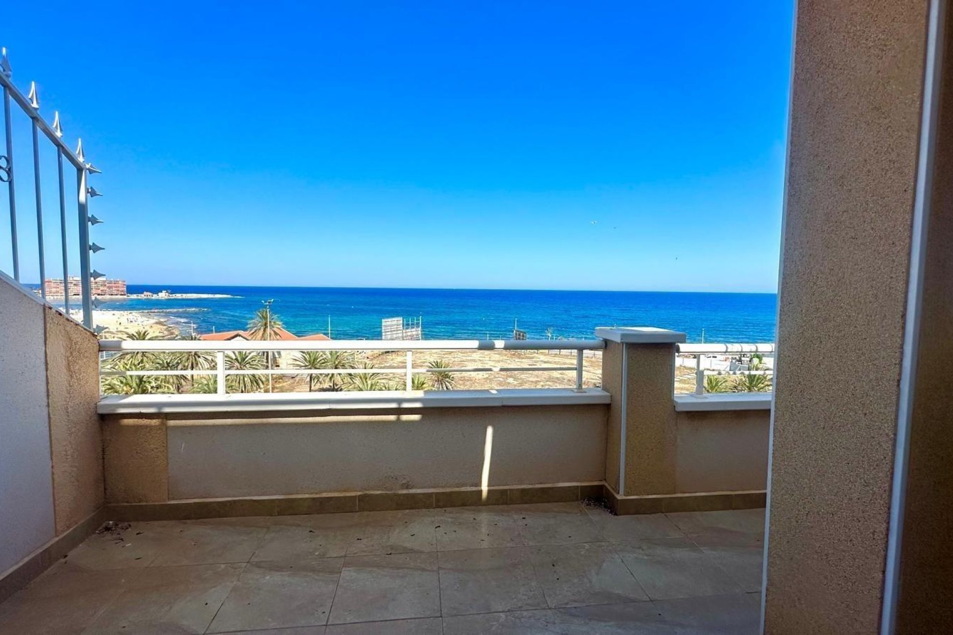 Segunda mano - Apartamento -
Torrevieja - Playa del Cura
