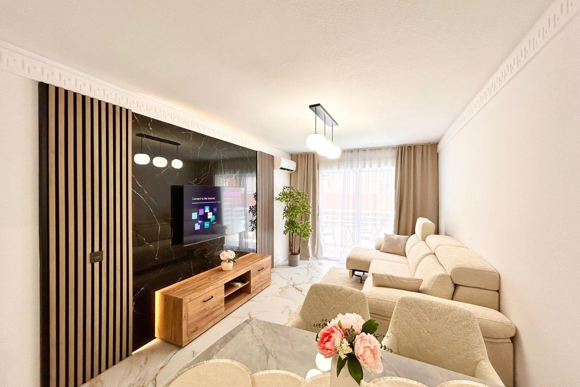 Segunda mano - Apartamento -
Torrevieja - Playa del Cura