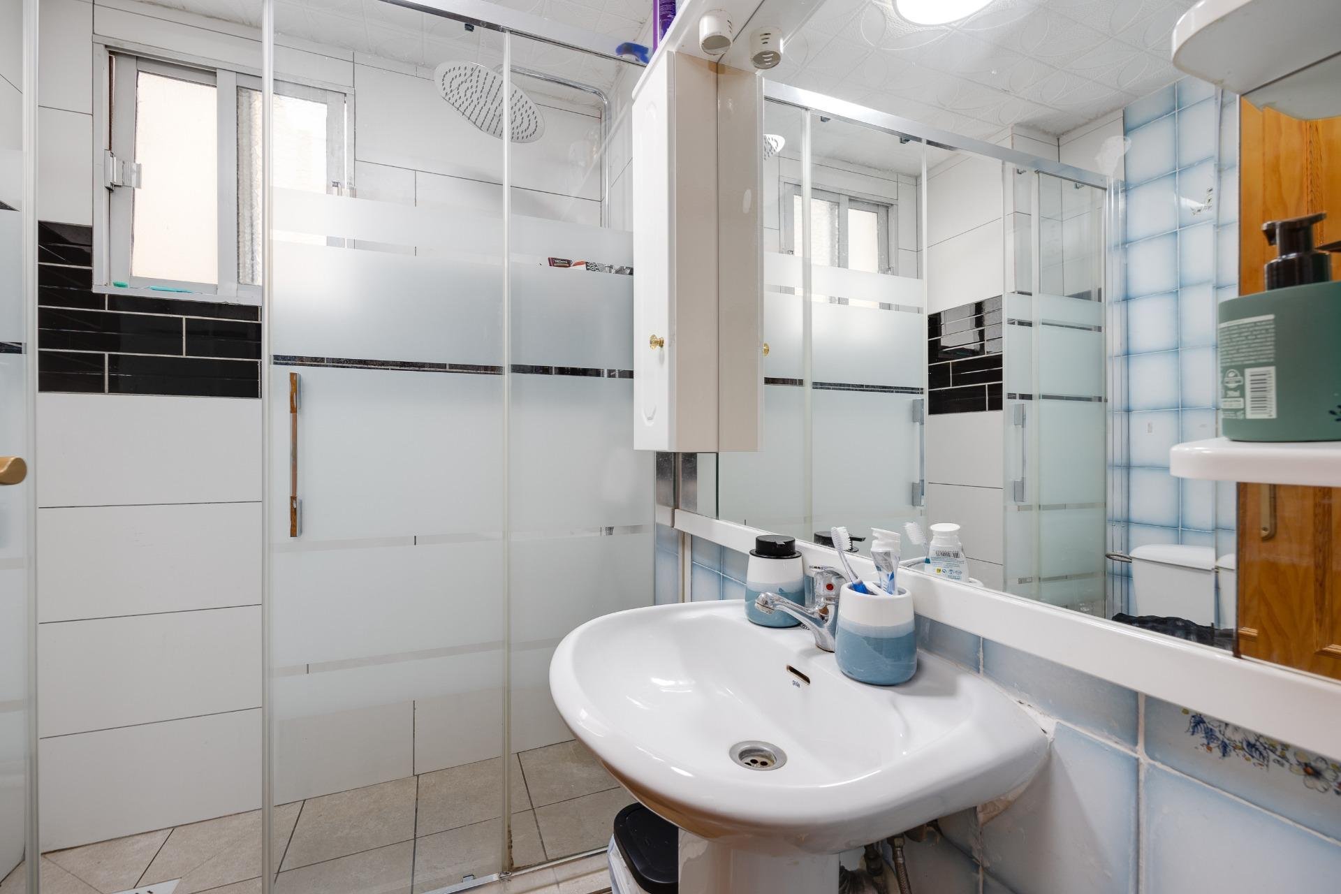 Segunda mano - Apartamento -
Torrevieja - Playa del Cura