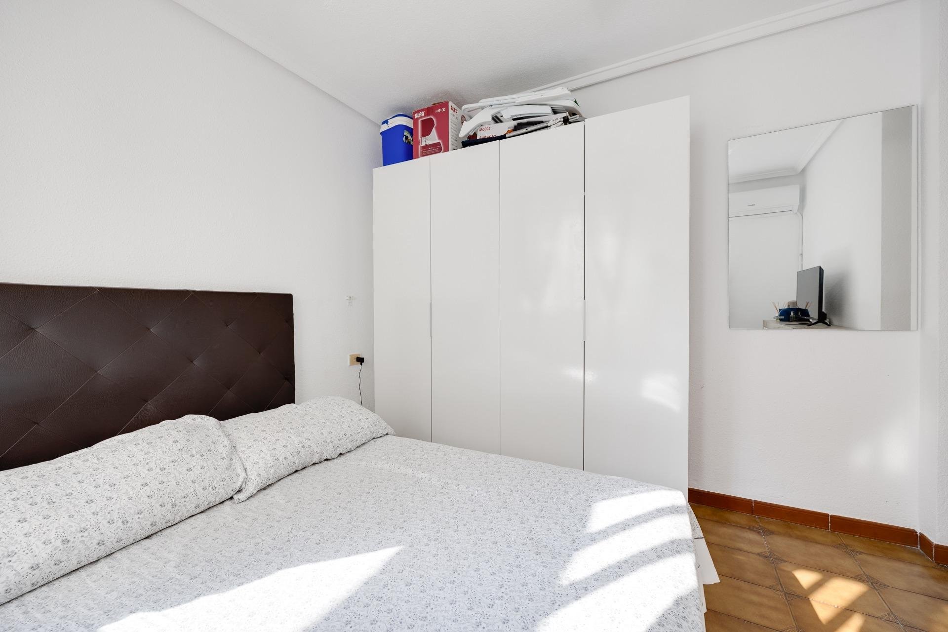Segunda mano - Apartamento -
Torrevieja - Playa del Cura