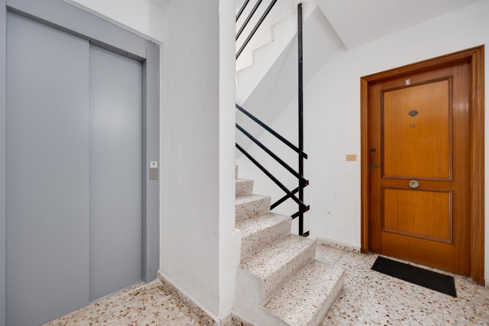Segunda mano - Apartamento -
Torrevieja - Playa del Cura