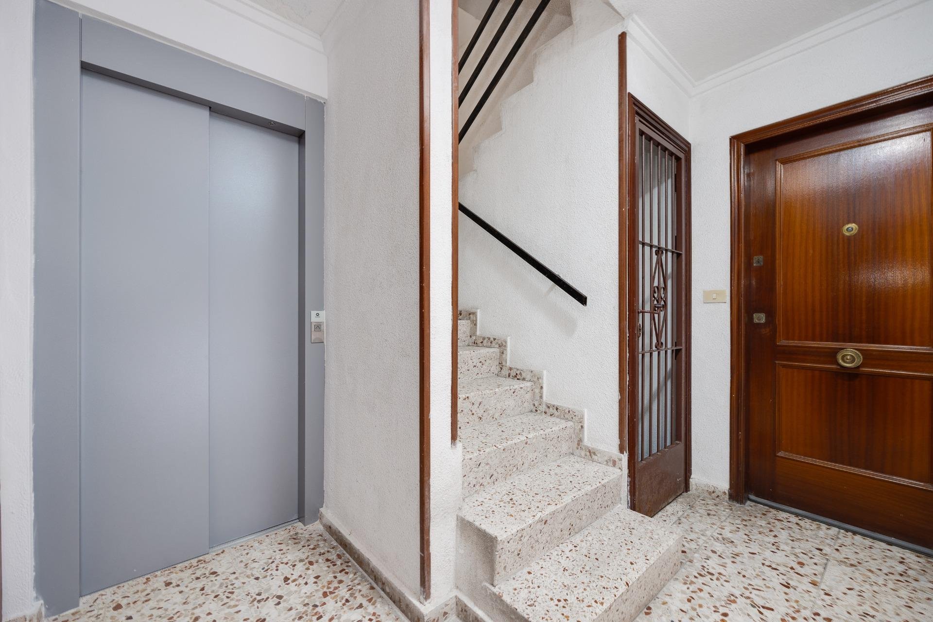 Segunda mano - Apartamento -
Torrevieja - Playa del Cura