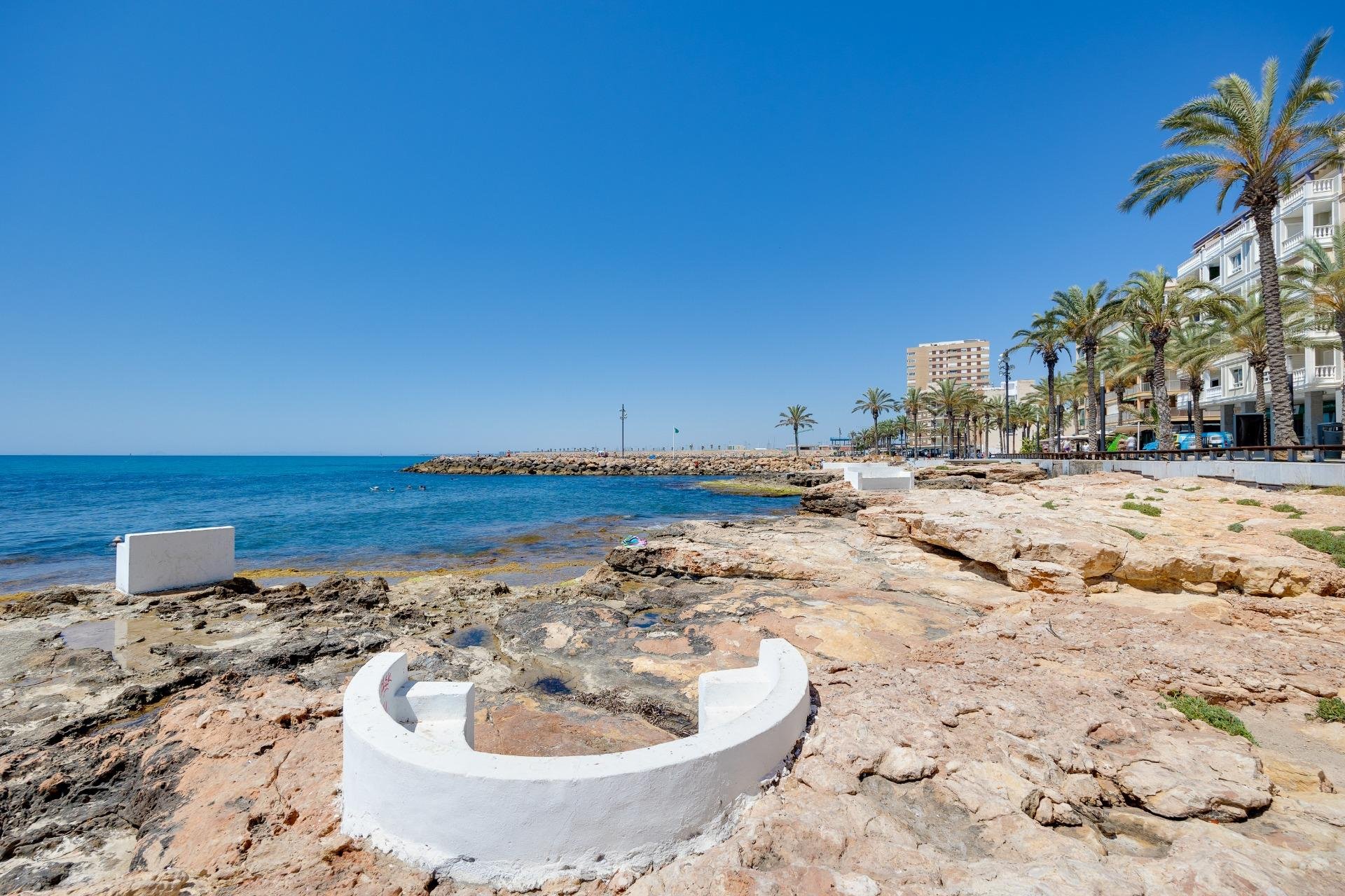 Segunda mano - Apartamento -
Torrevieja - Playa del Cura