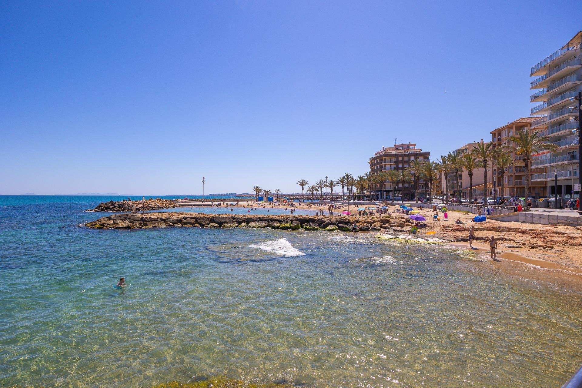 Segunda mano - Apartamento -
Torrevieja - Playa del Cura