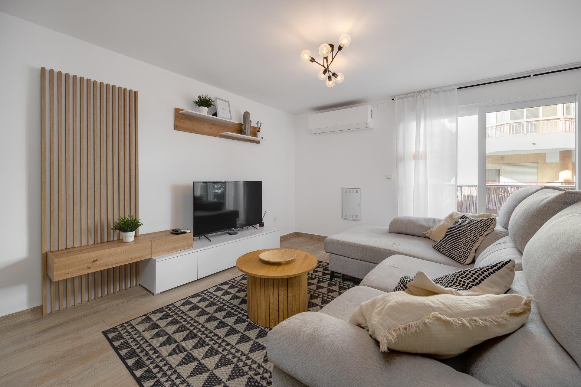 Segunda mano - Apartamento -
Torrevieja - Playa del Cura