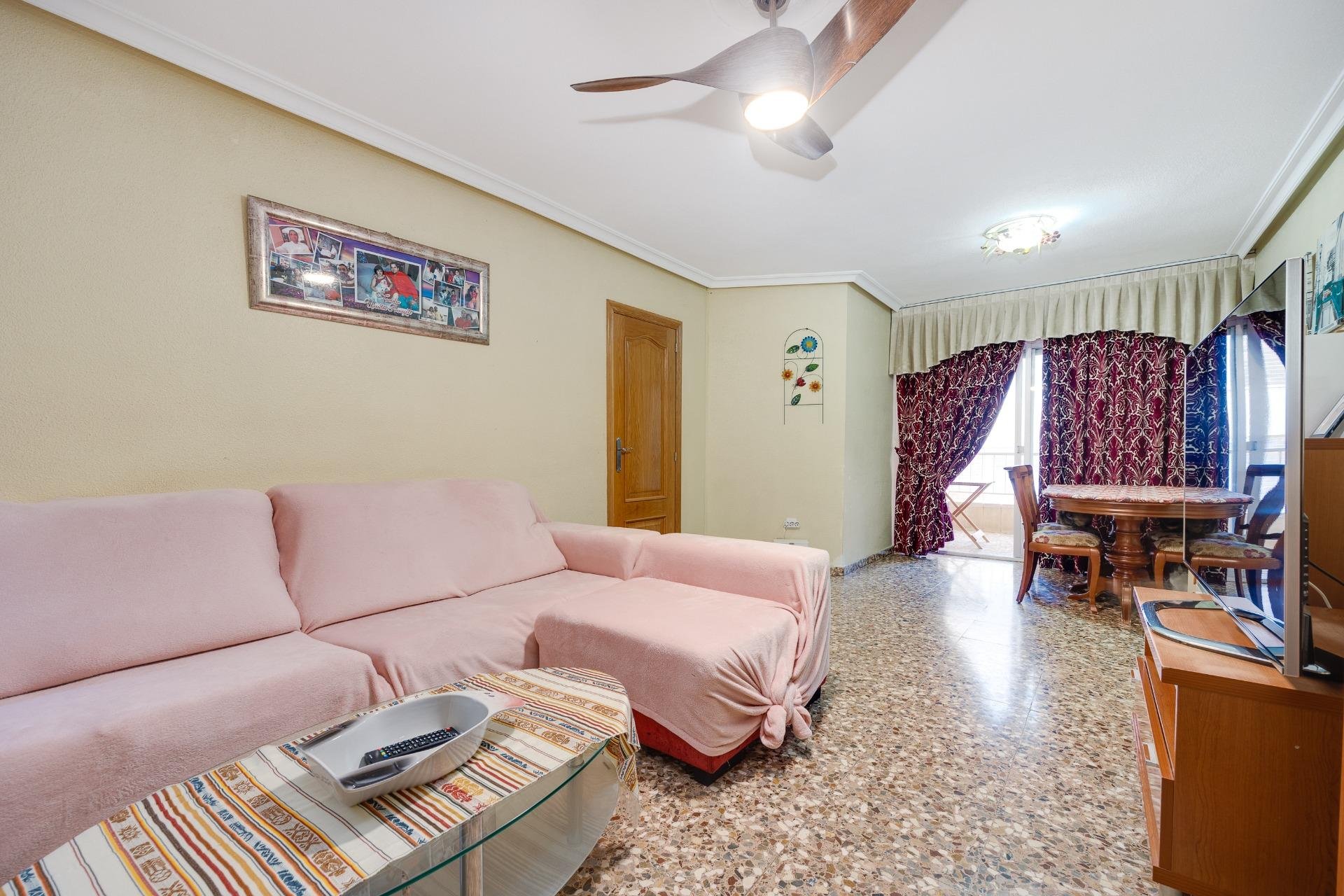 Segunda mano - Apartamento -
Torrevieja - Playa del Cura