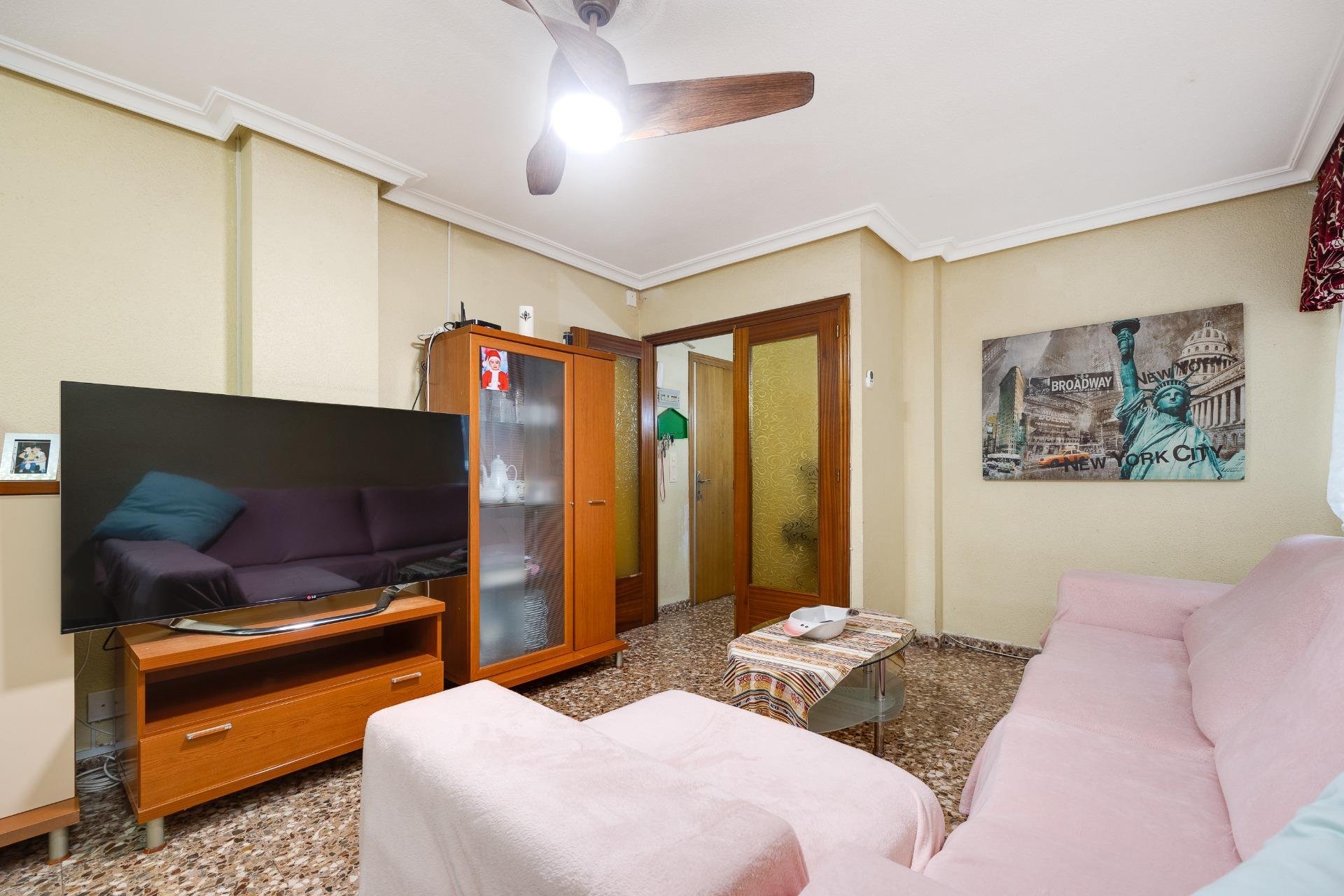 Segunda mano - Apartamento -
Torrevieja - Playa del Cura