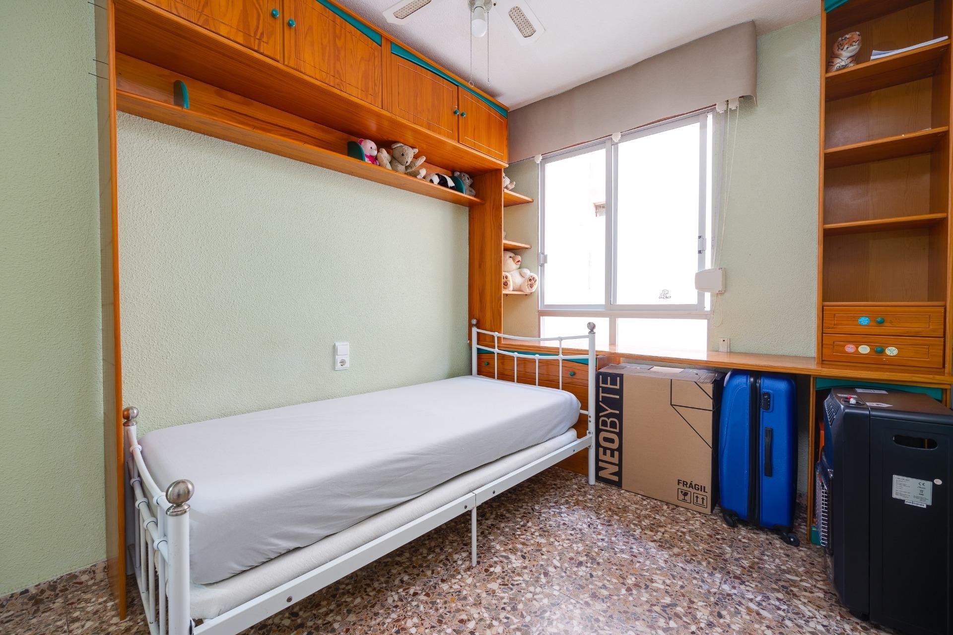 Segunda mano - Apartamento -
Torrevieja - Playa del Cura