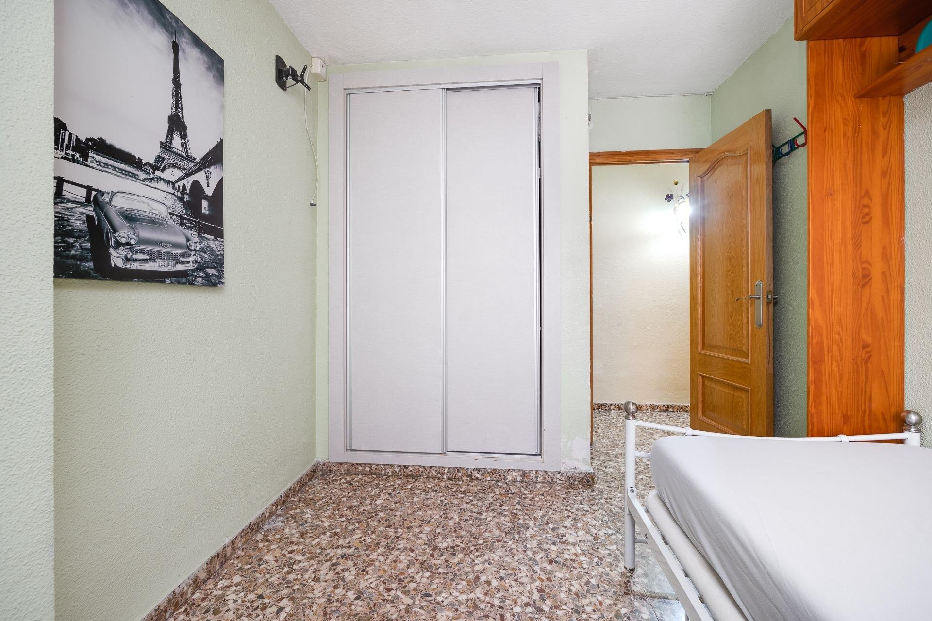 Segunda mano - Apartamento -
Torrevieja - Playa del Cura