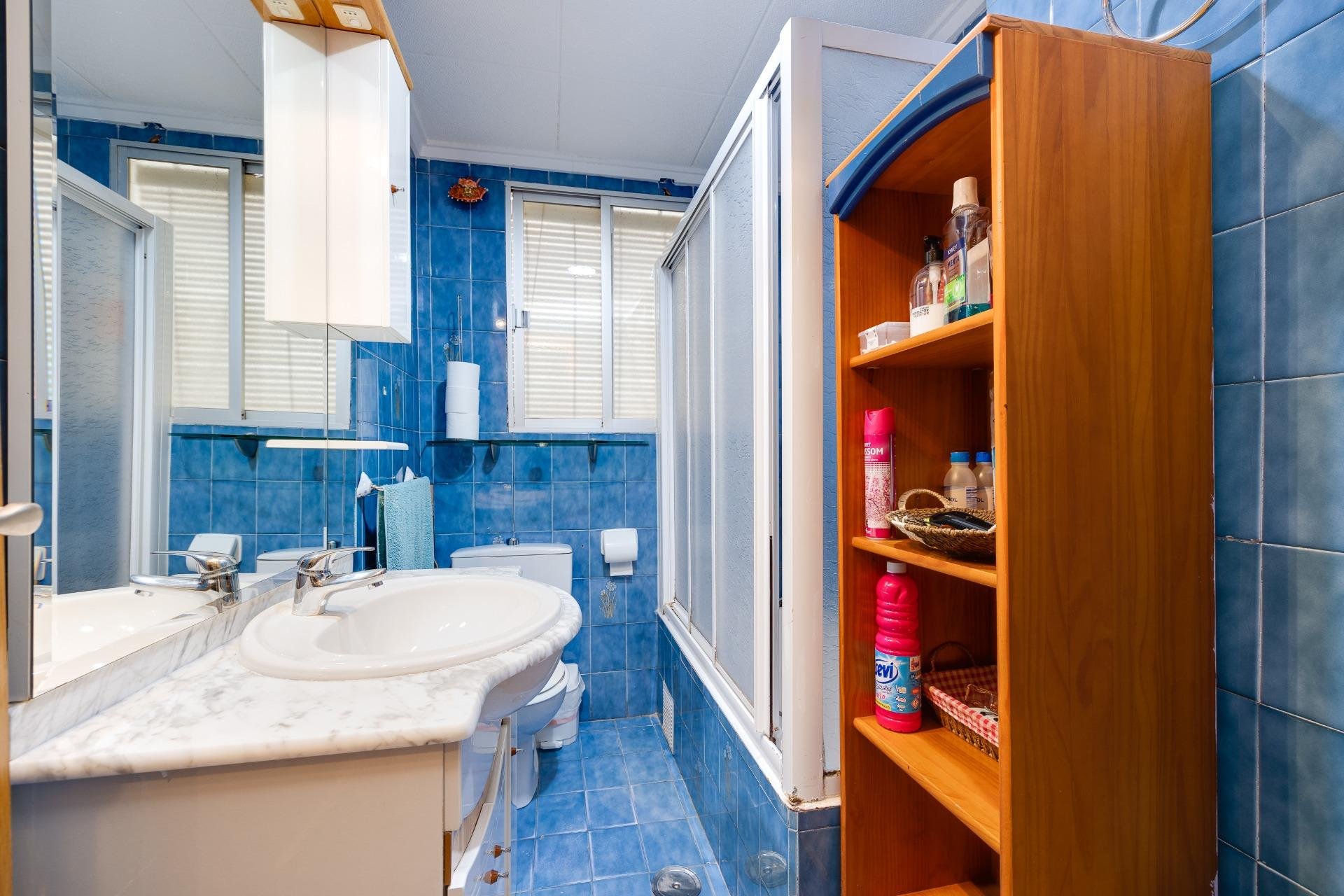 Segunda mano - Apartamento -
Torrevieja - Playa del Cura