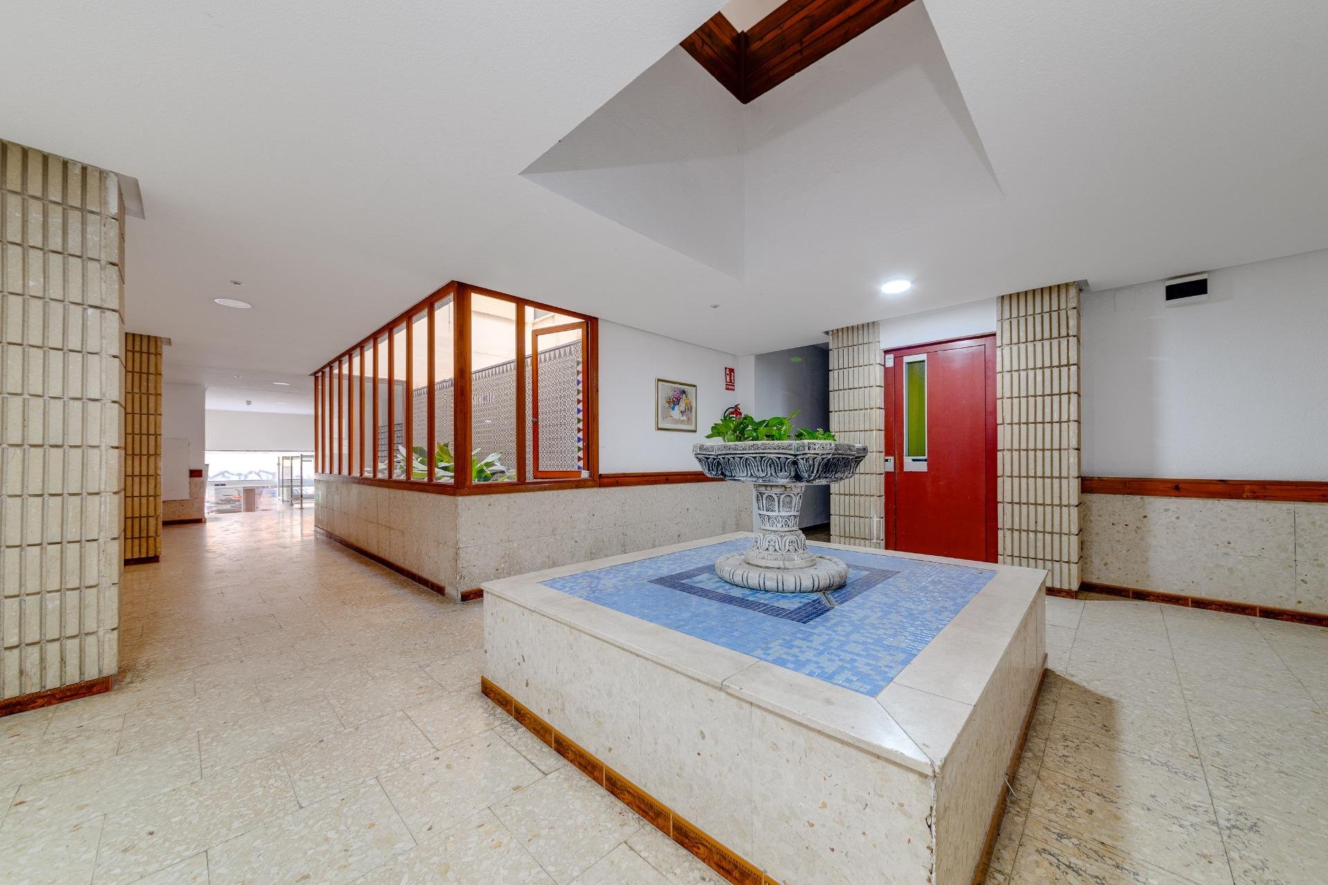 Segunda mano - Apartamento -
Torrevieja - Playa del Cura
