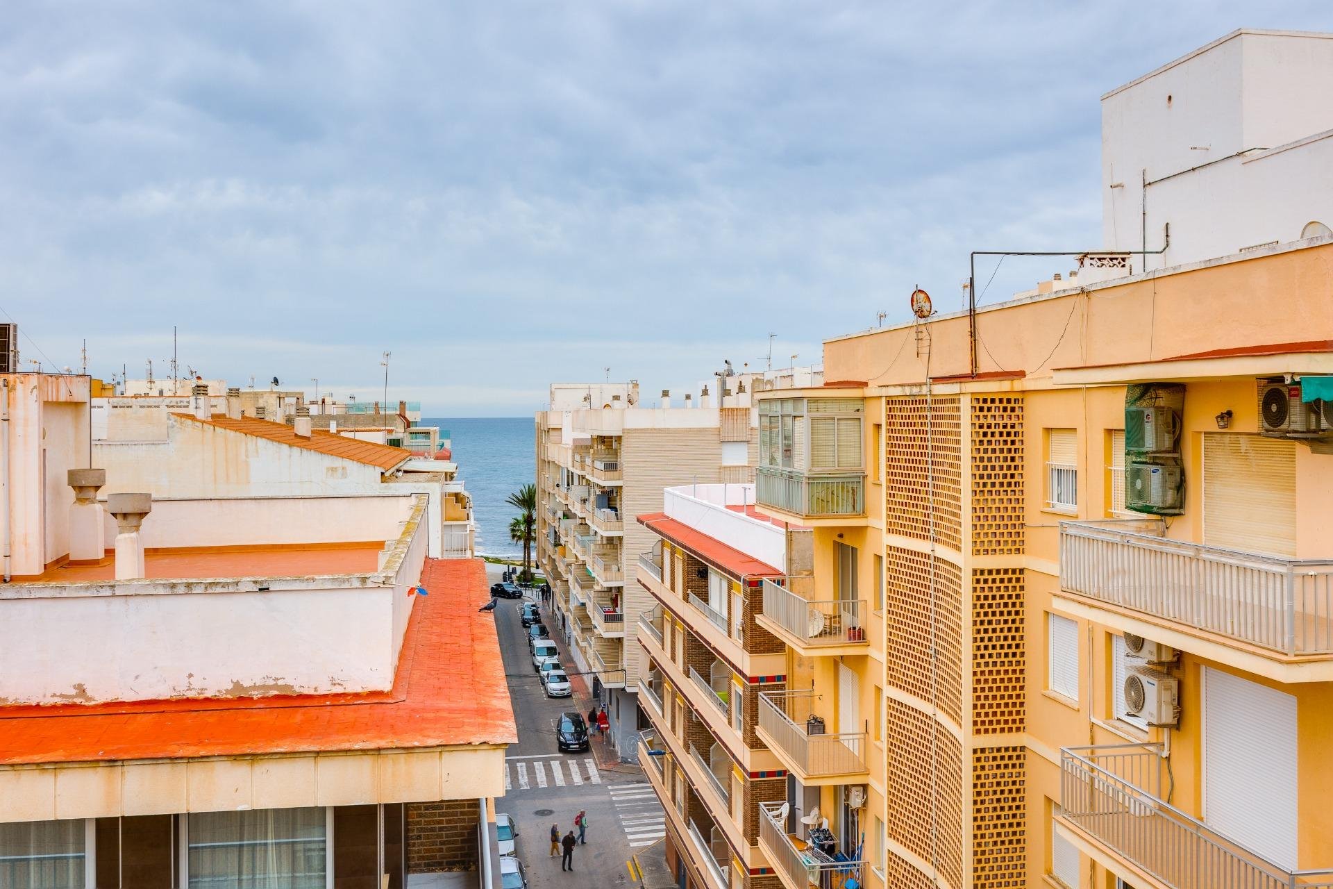 Segunda mano - Apartamento -
Torrevieja - Playa del Cura