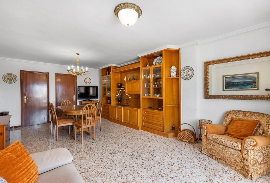 Segunda mano - Apartamento -
Torrevieja - Punta prima