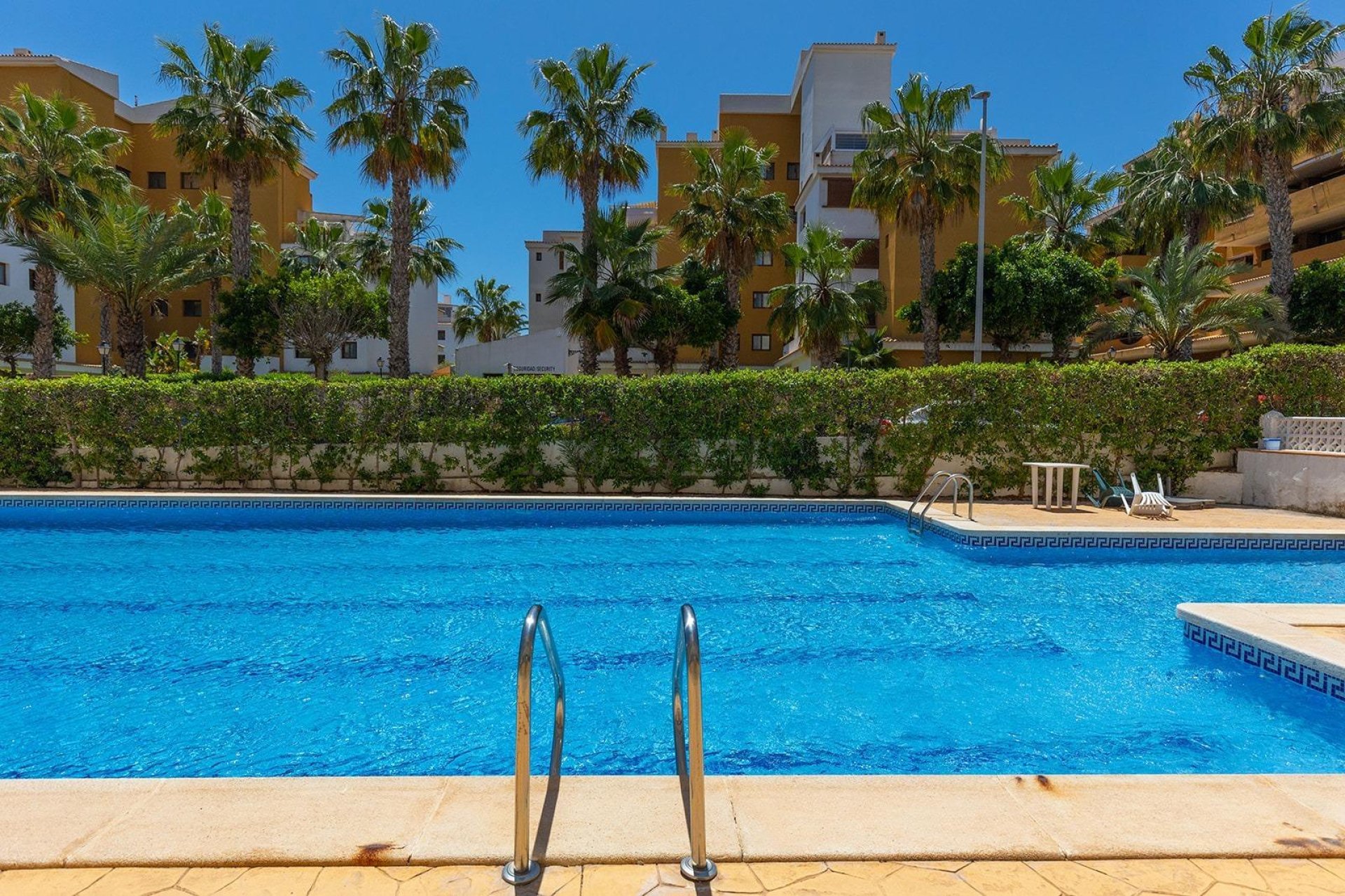 Segunda mano - Apartamento -
Torrevieja - Punta prima