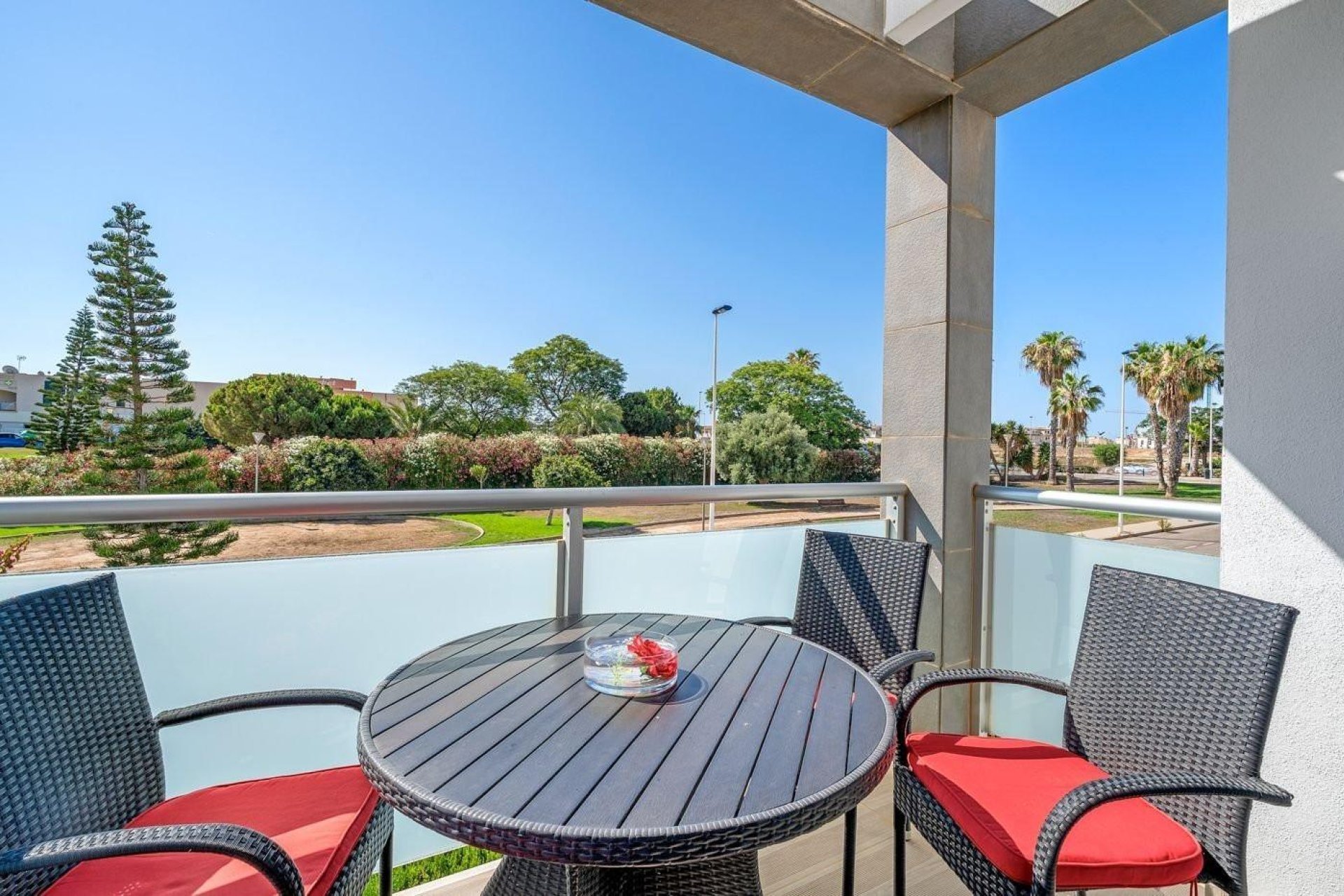 Segunda mano - Apartamento -
Torrevieja - Punta prima