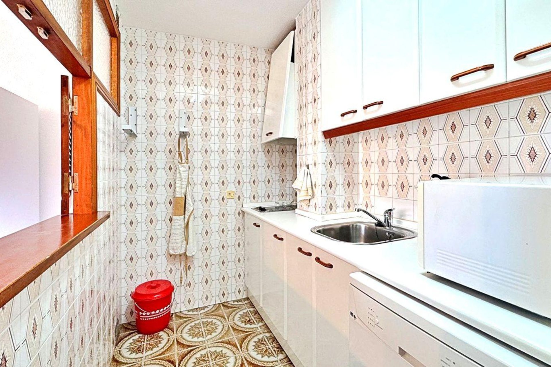 Segunda mano - Apartamento -
Torrevieja - Punta prima