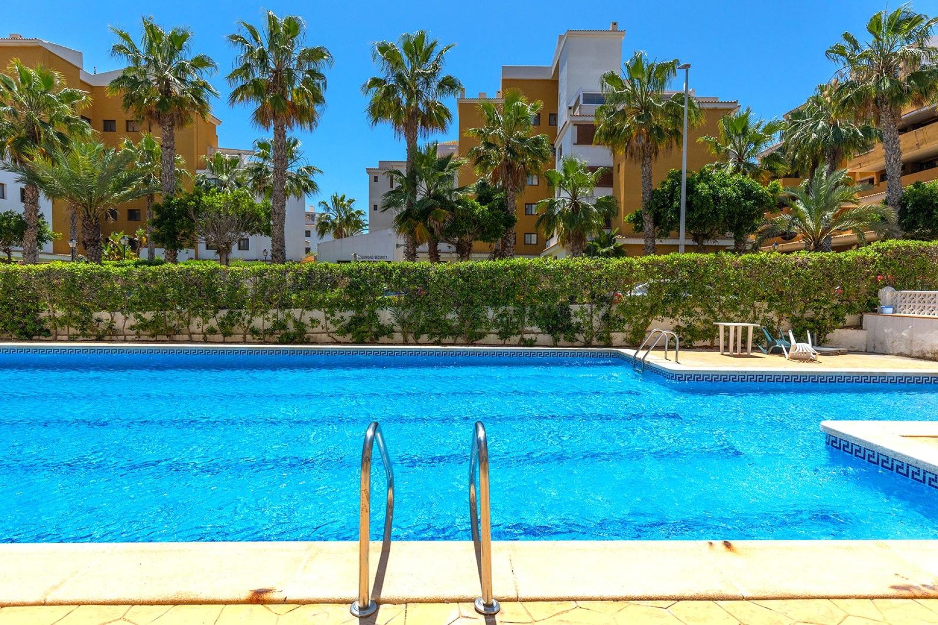 Segunda mano - Apartamento -
Torrevieja - Punta prima
